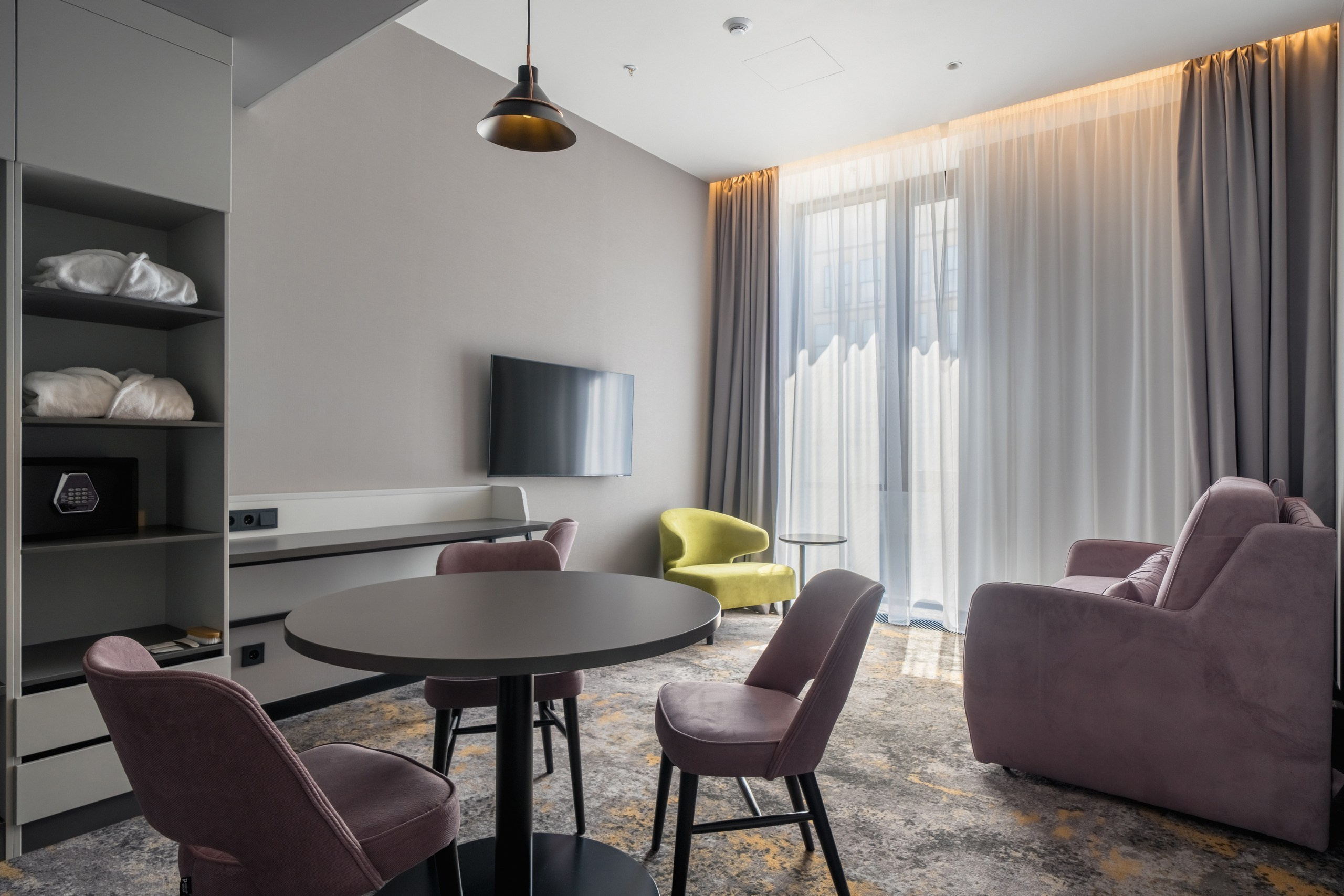 Chernaya Smorodina Skolkovo Hotel. Svyatoslav Bunkov | photographer