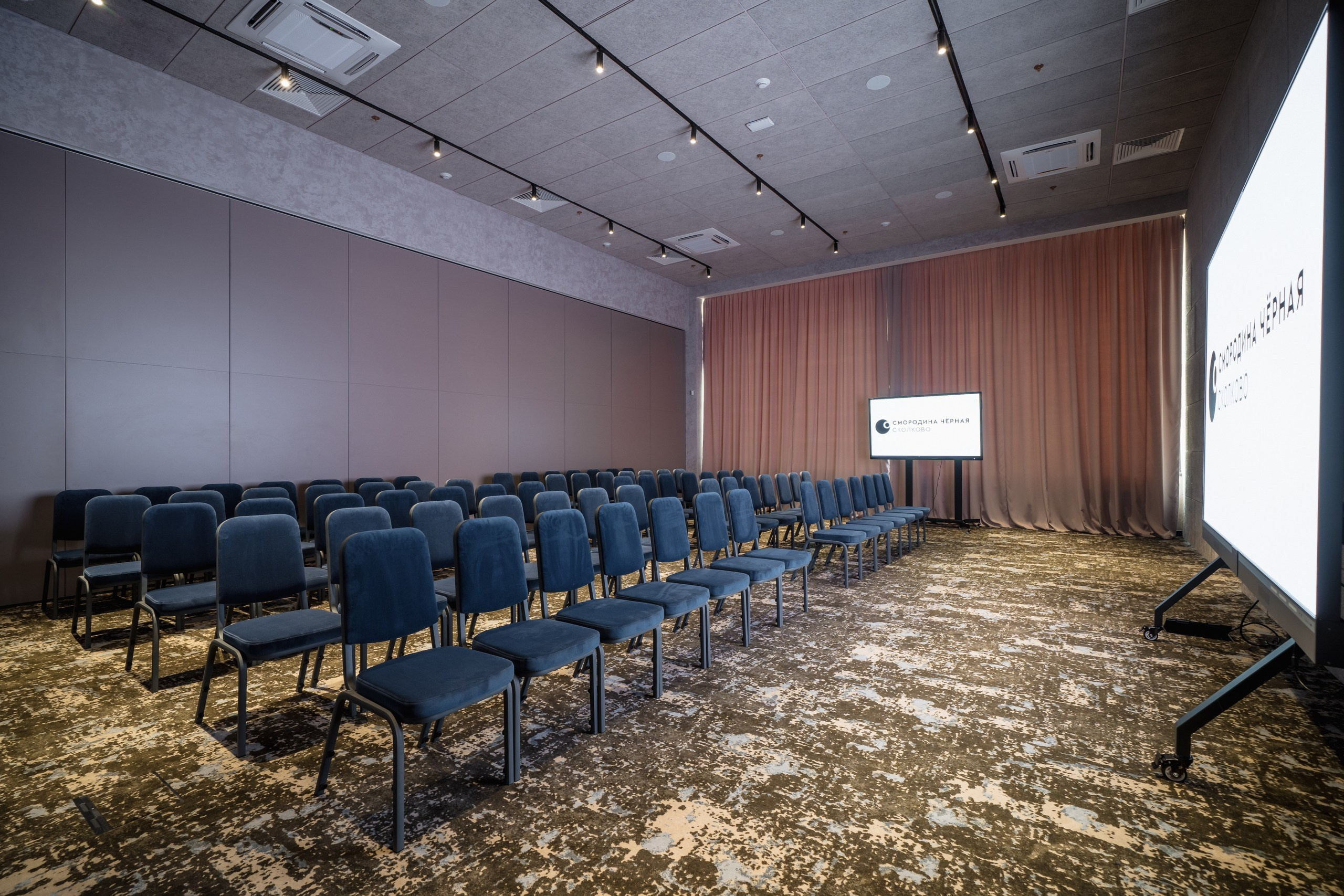 Chernaya Smorodina Skolkovo Hotel. Svyatoslav Bunkov | photographer