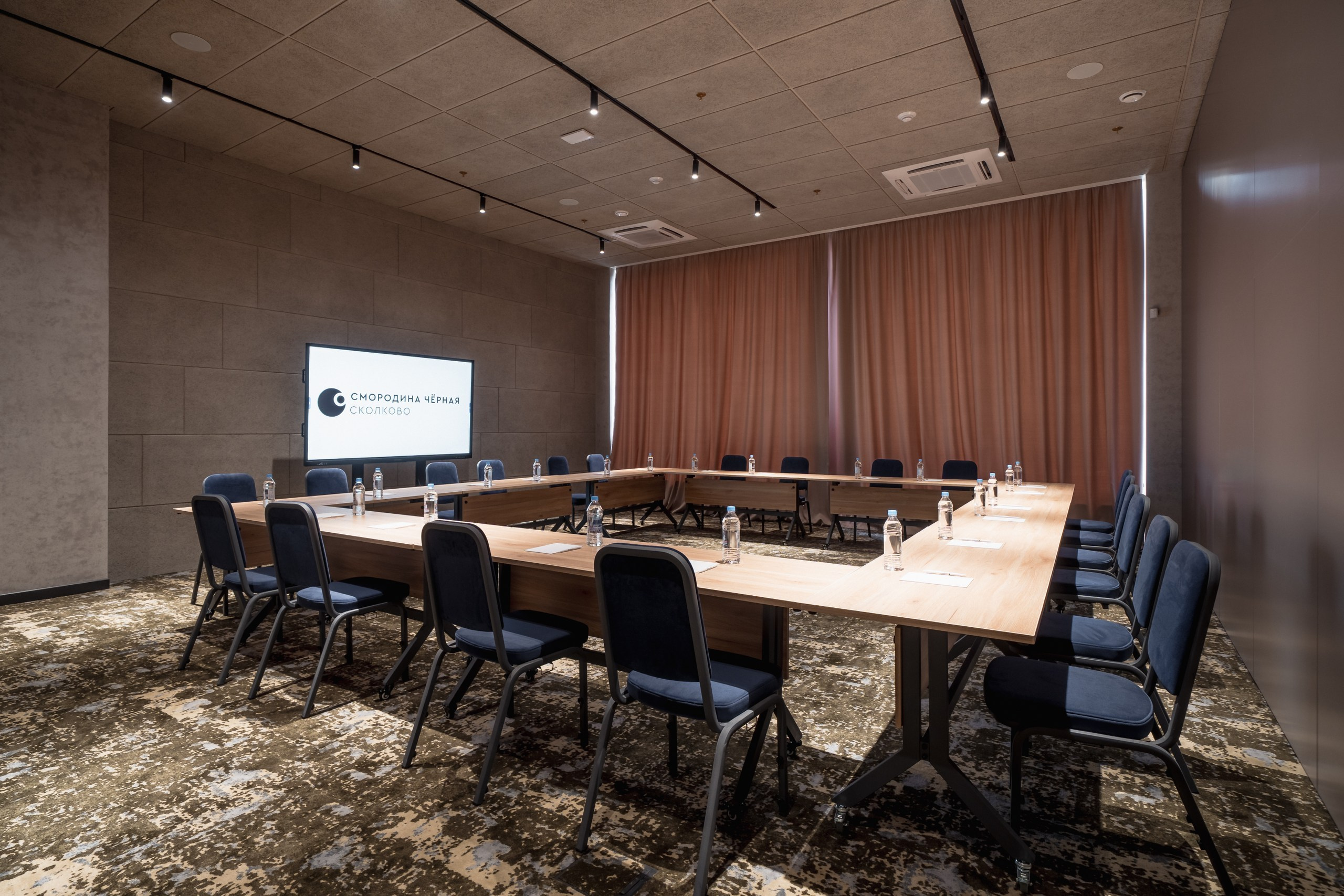 Chernaya Smorodina Skolkovo Hotel. Svyatoslav Bunkov | photographer