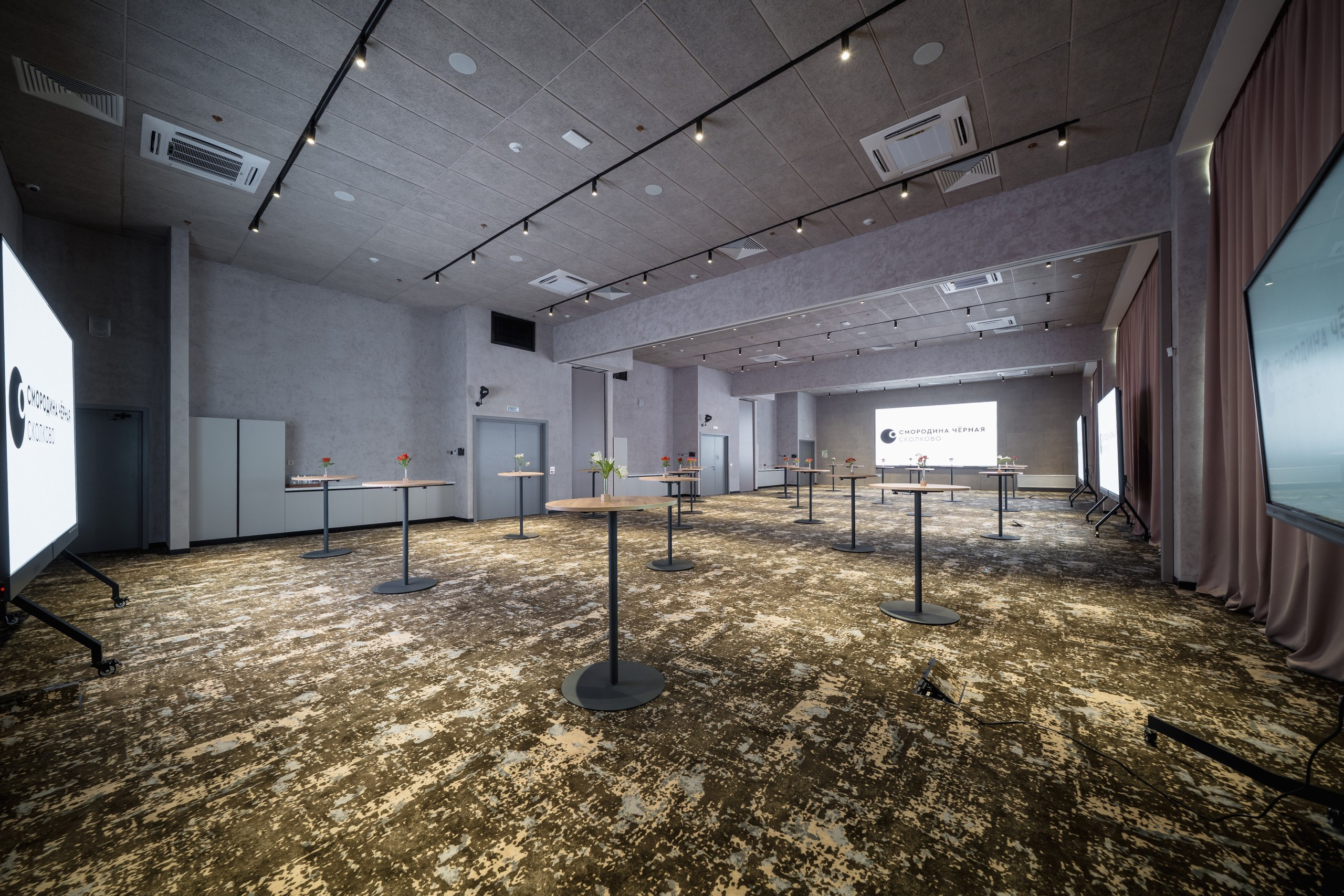 Chernaya Smorodina Skolkovo Hotel. Svyatoslav Bunkov | photographer