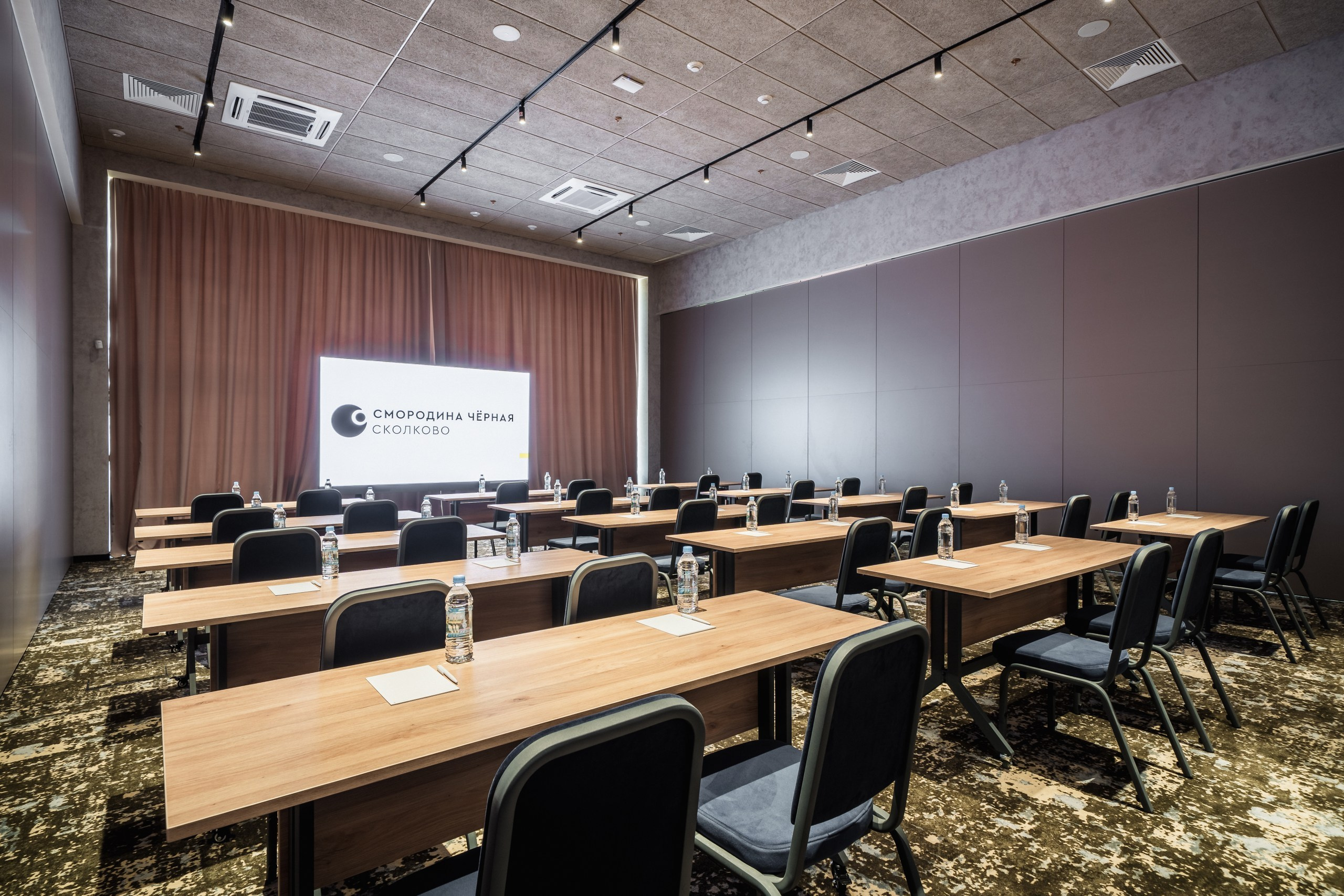 Chernaya Smorodina Skolkovo Hotel. Svyatoslav Bunkov | photographer