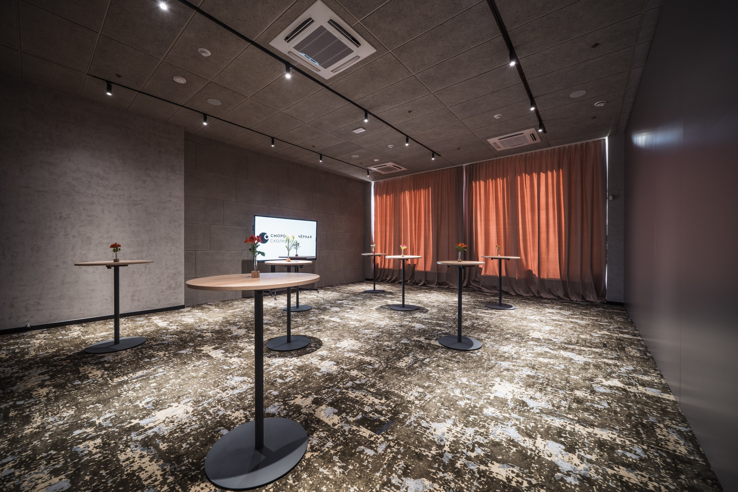 Chernaya Smorodina Skolkovo Hotel. Svyatoslav Bunkov | photographer