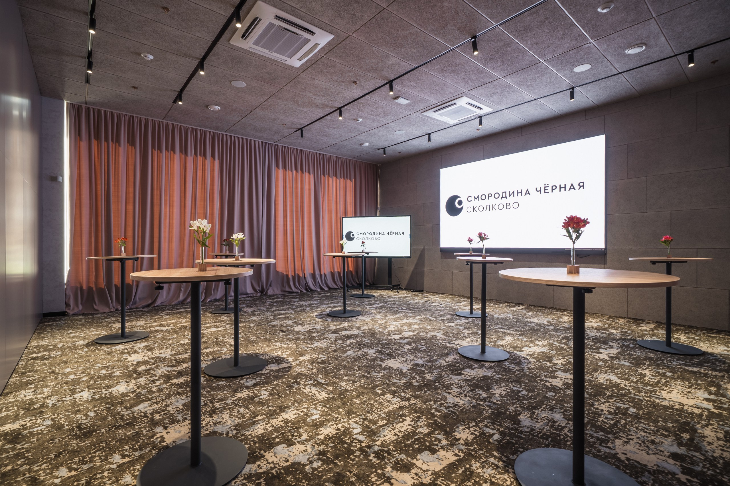 Chernaya Smorodina Skolkovo Hotel. Svyatoslav Bunkov | photographer
