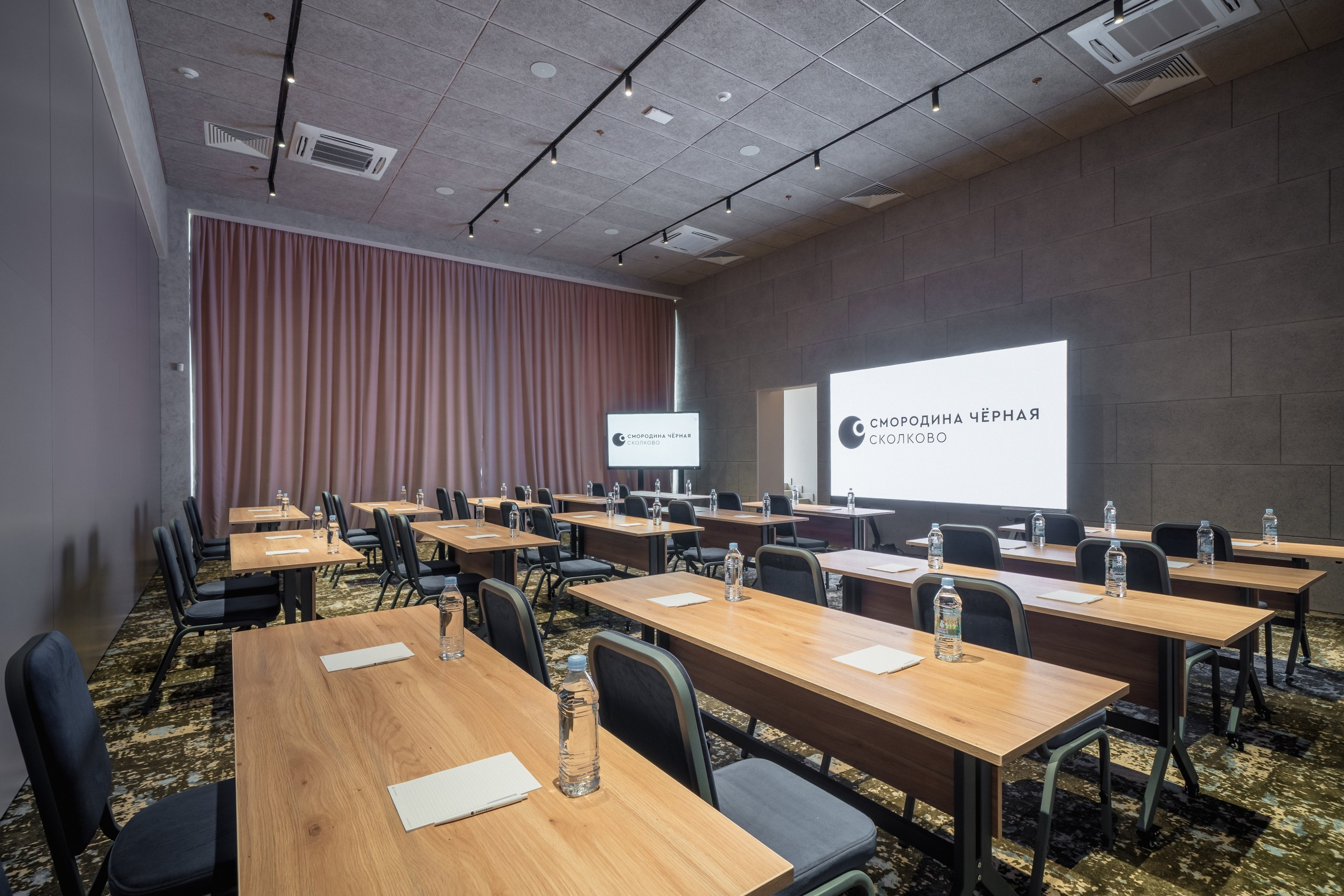 Chernaya Smorodina Skolkovo Hotel. Svyatoslav Bunkov | photographer