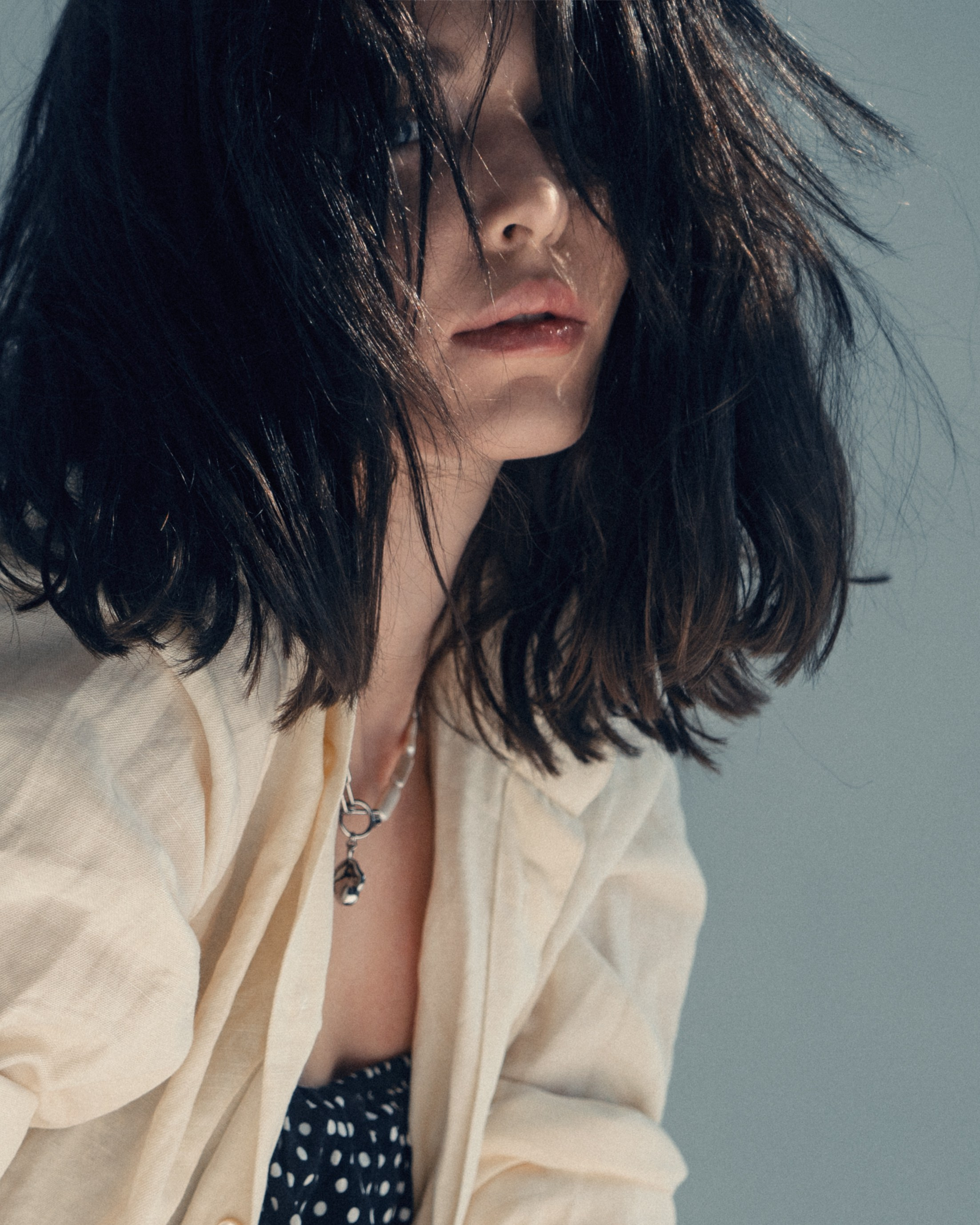 Women’s portrait photoshoot in a studio with a cyclorama by Anton Avanzato