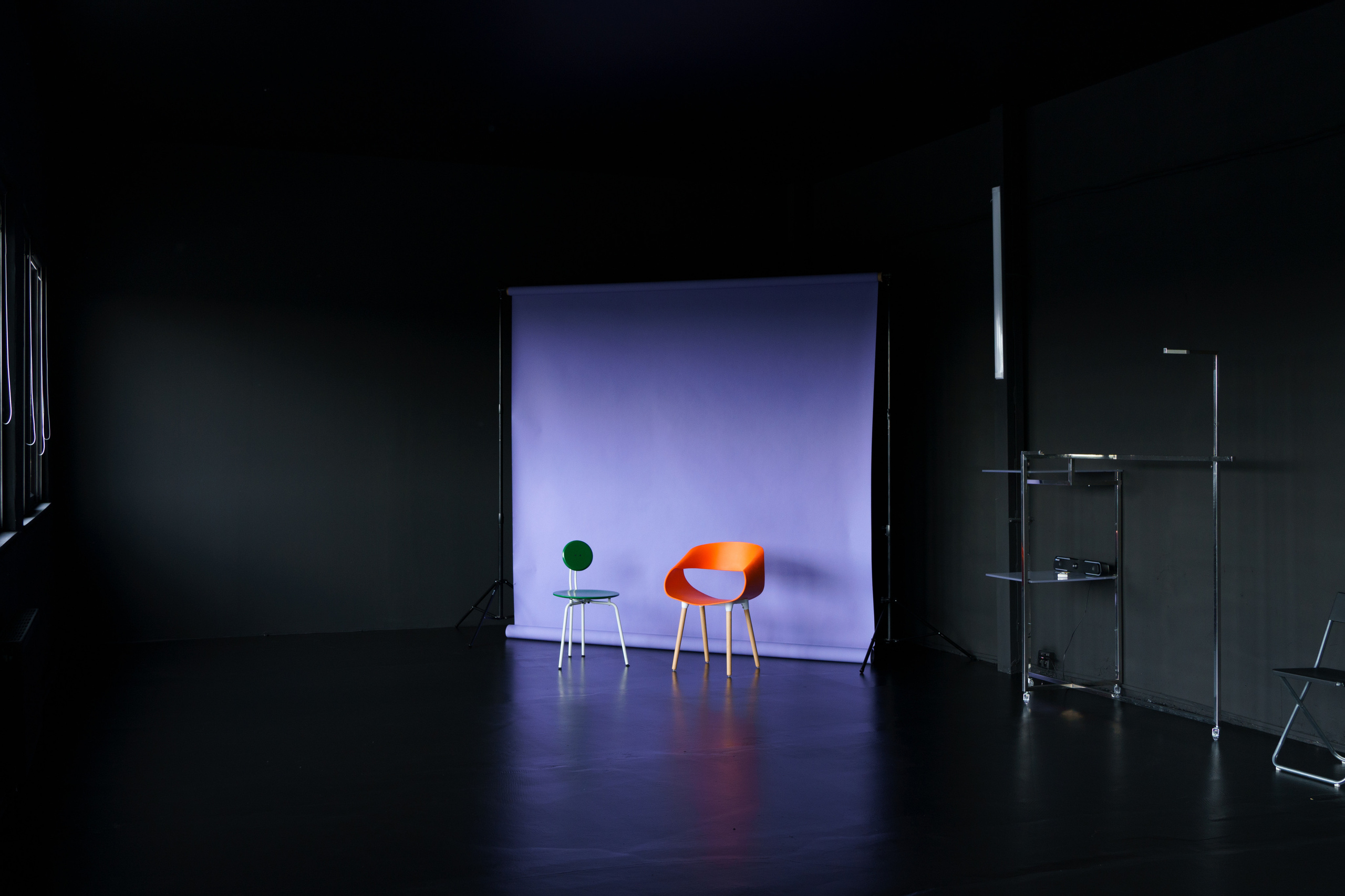 Темная фотостудия. 5loft Фотостудия в Ижевске