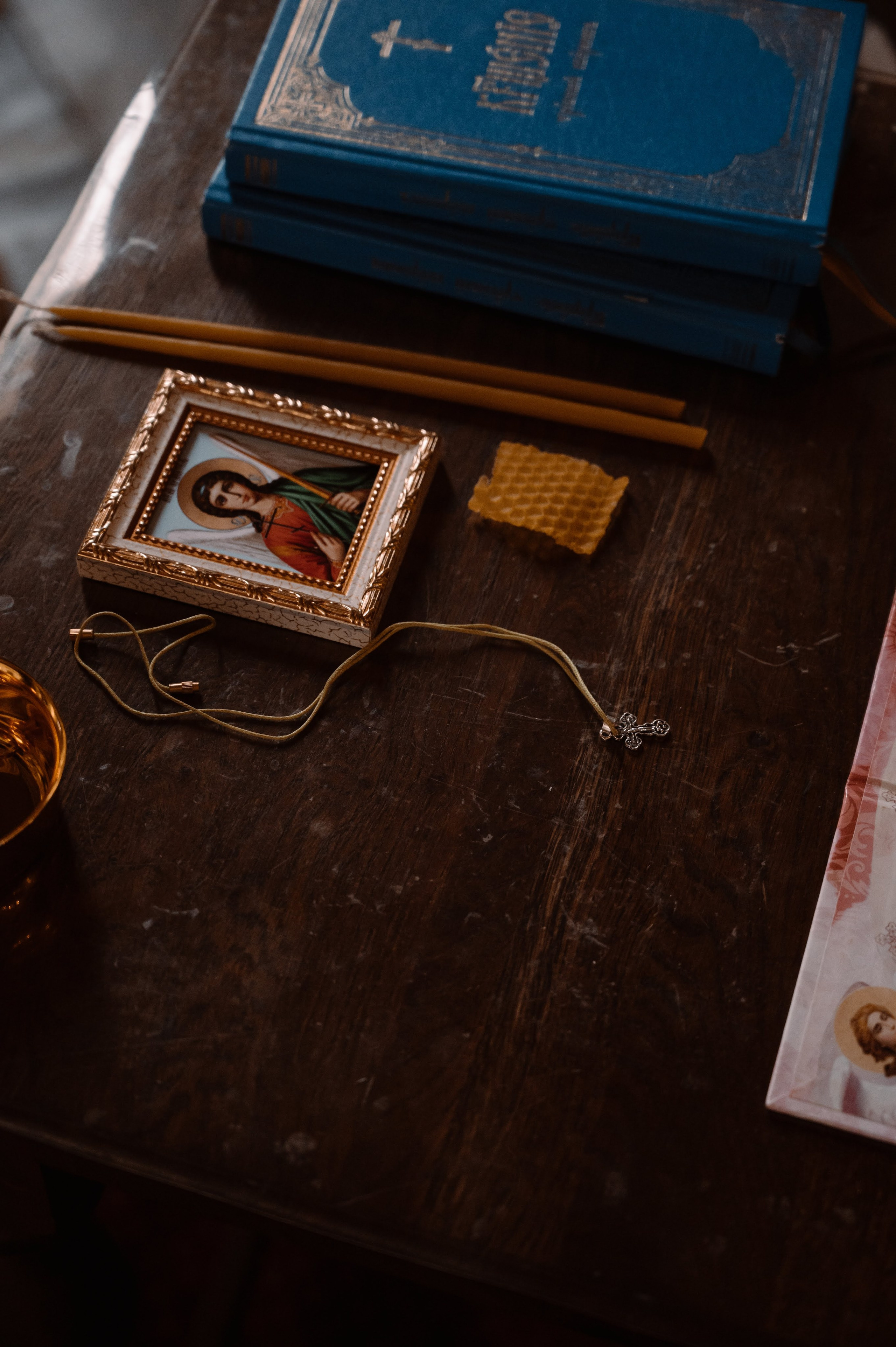 Стоимость крещения. Профессиональный фотограф беременности в СПБ. Стильные фотосессии беременности в стиле минимализм и классическая фотография