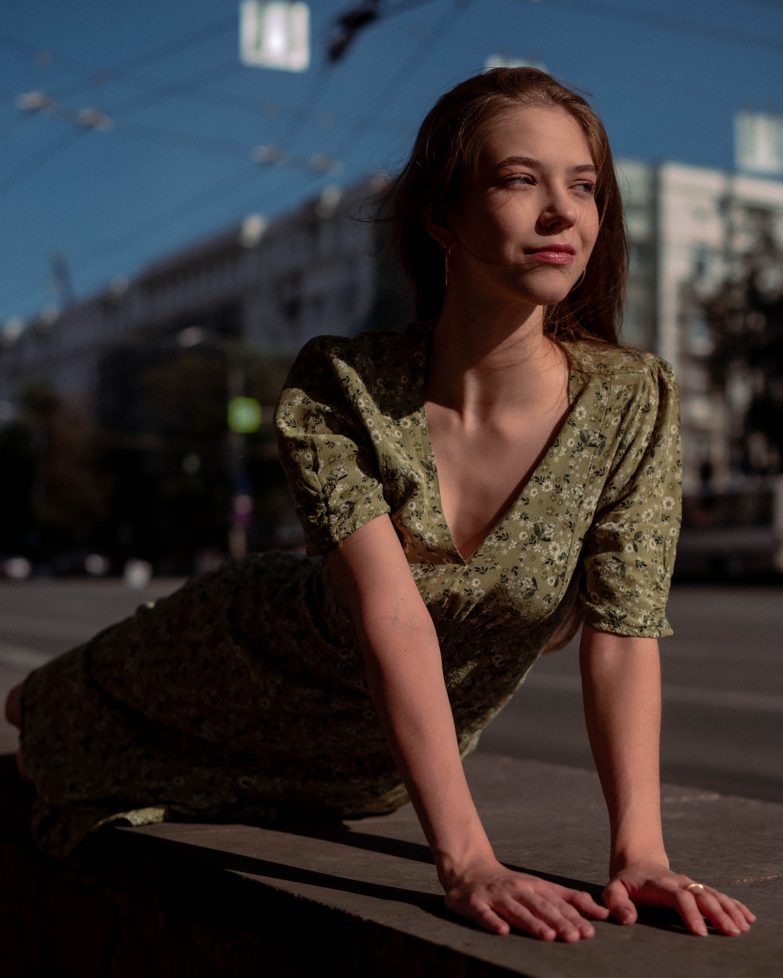 Ася. Женский фотограф. Создатель украшений ручной работы. Модель