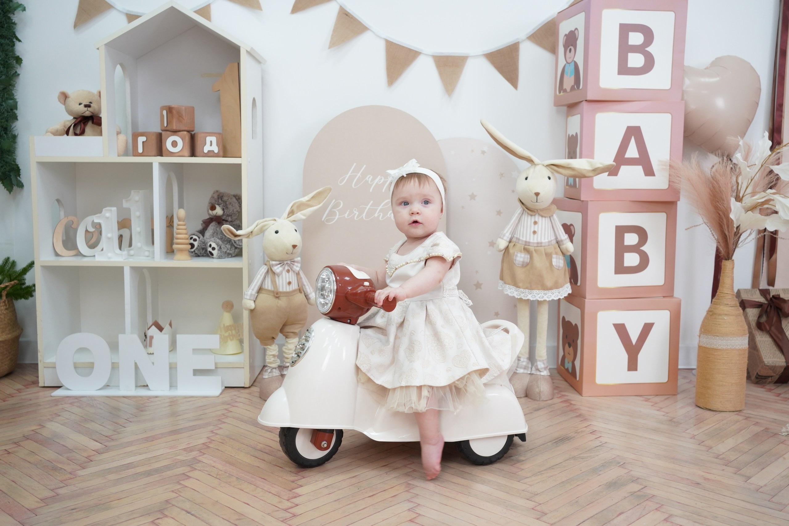 Фотоссесия на Годик для Девочки. Детская Фотостудия ГОДОВАСИКИ в Санкт-Петербурге фотосесия на годик