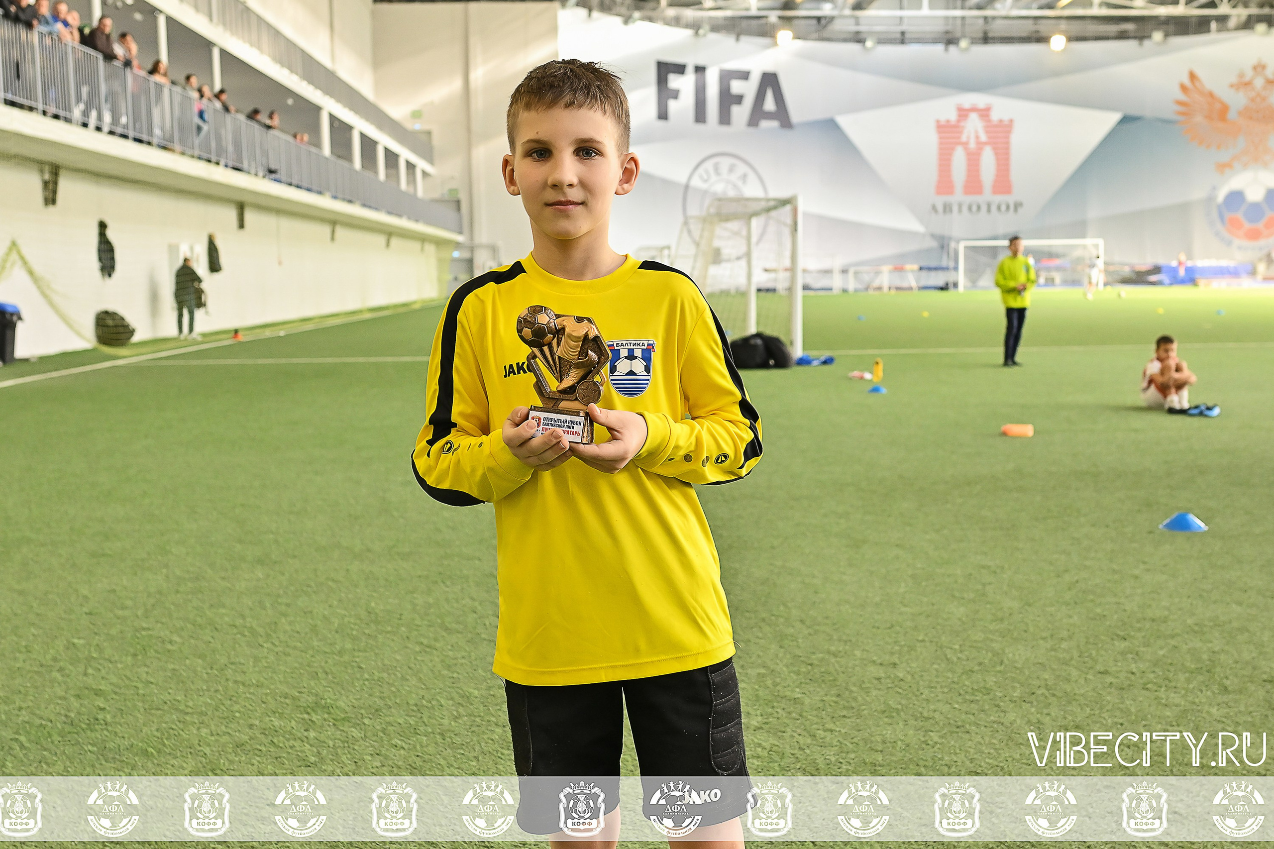 КУБОК БАЛТИЙСКОЙ ЛИГИ ПО МИНИ-ФУТБОЛУ U9 ЗЛ. VIBECITY.RU Вайб Сити Ру Фоторепортажи Фотоотчеты Калининград