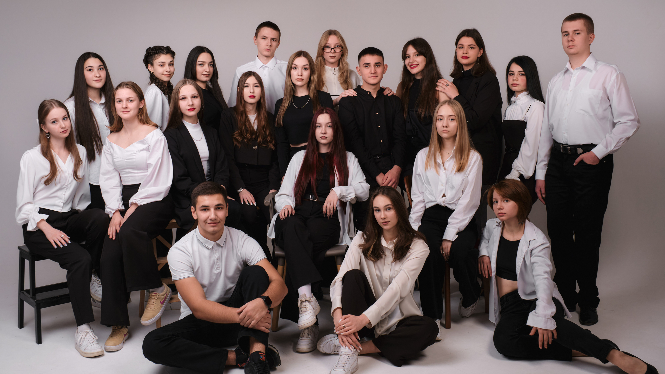 Выпускные альбомы Волгоград и Волжский для детских садов, школ ВУЗов