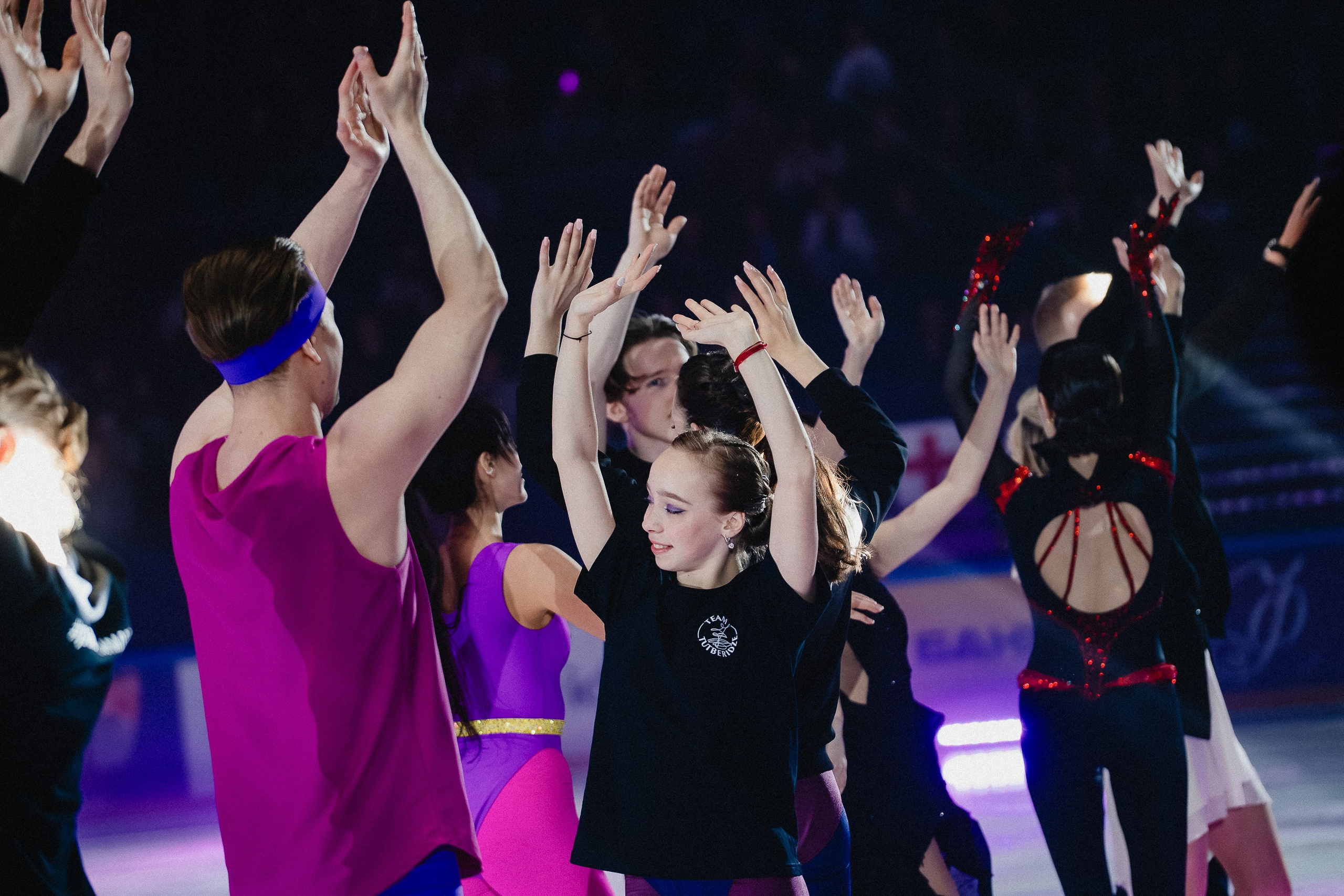 Шоу Этери Тутберидзе в Новосибирске. Воробьева Ксения — Спортивный и танцевальный фотограф Новосибирск