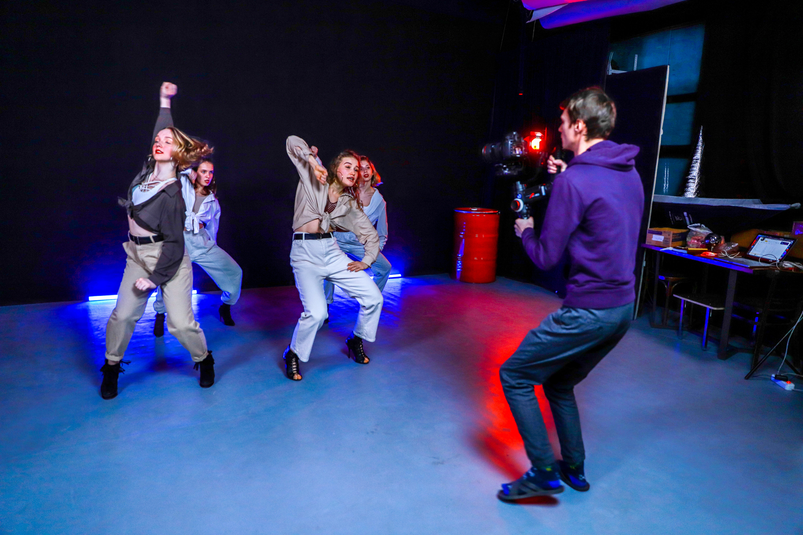 Танцы в студии DaRoom. Тархановский Павел Фото/Видео съёмка