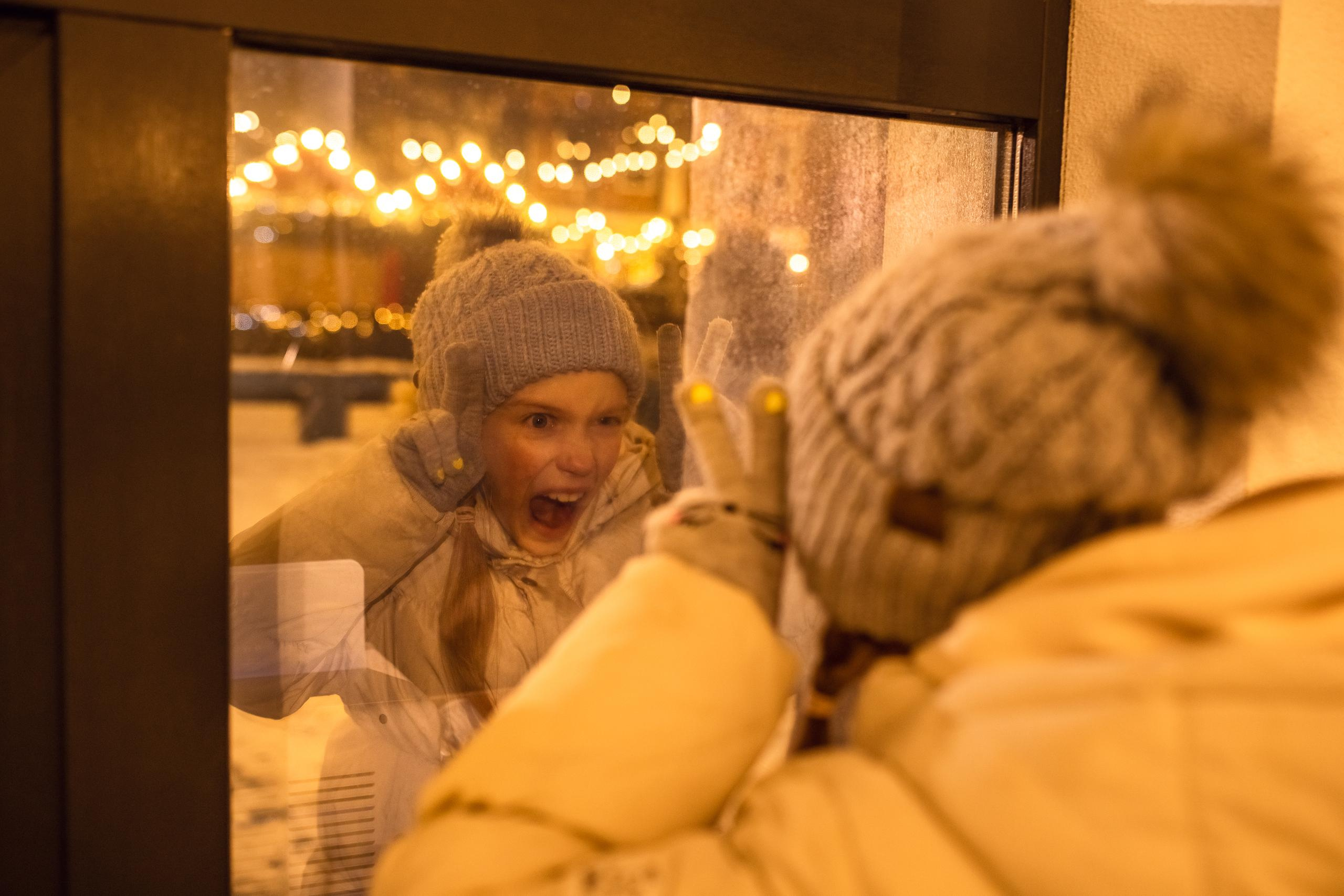 Новогодняя фотопрогулка в Искре. Женский семейный фотограф Тула Москва Захарова Анна