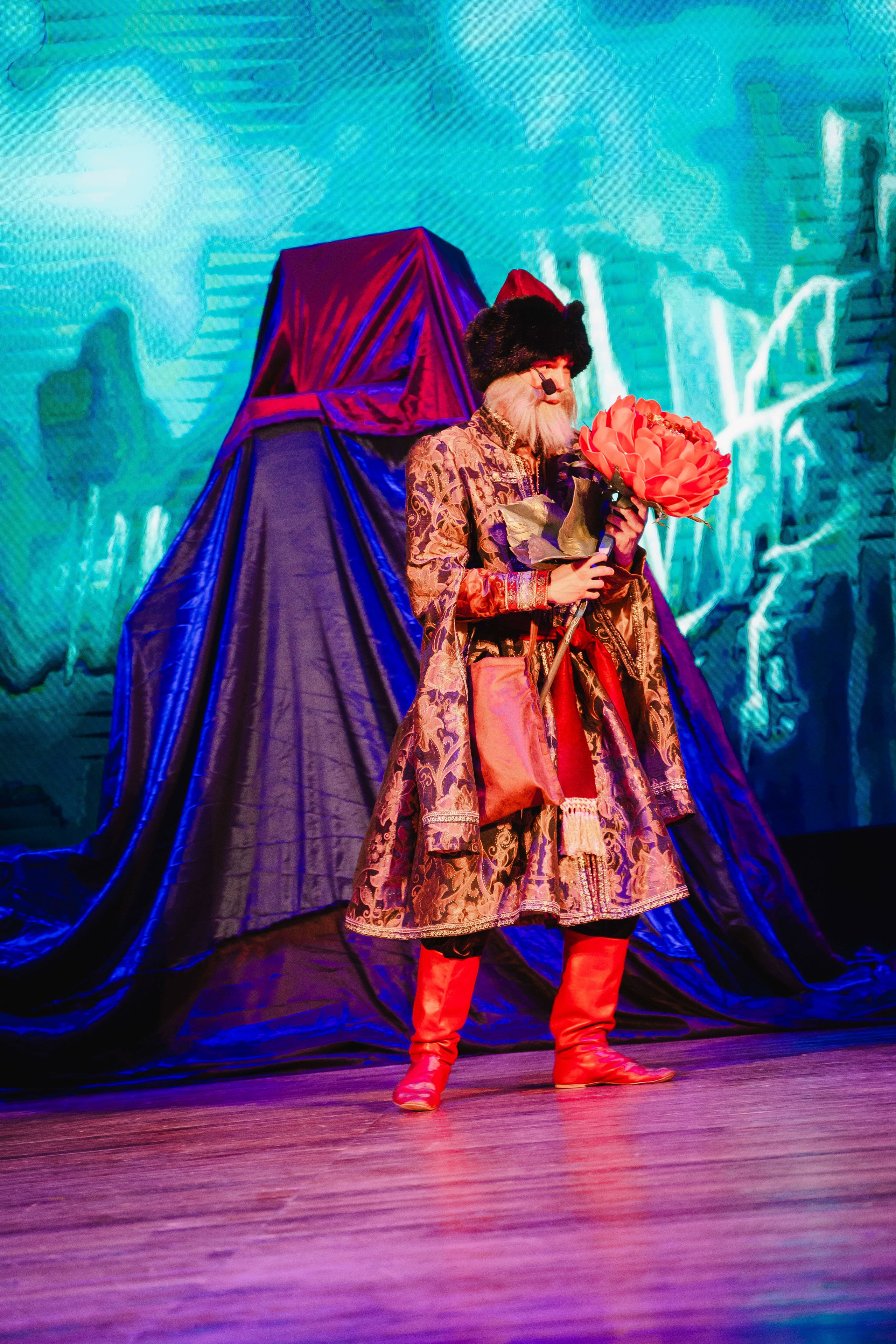 Фееричное выступление театрального коллектива АРТ-Визит г. Краснодар. Фотографы из солнечного Краснодара Вадим и Надежда Митус