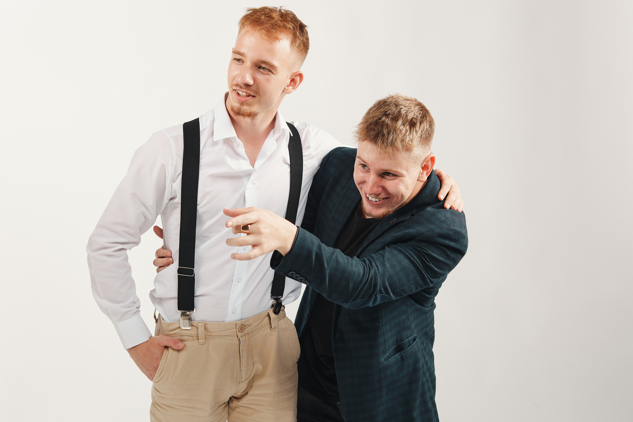 парный мужской портрет