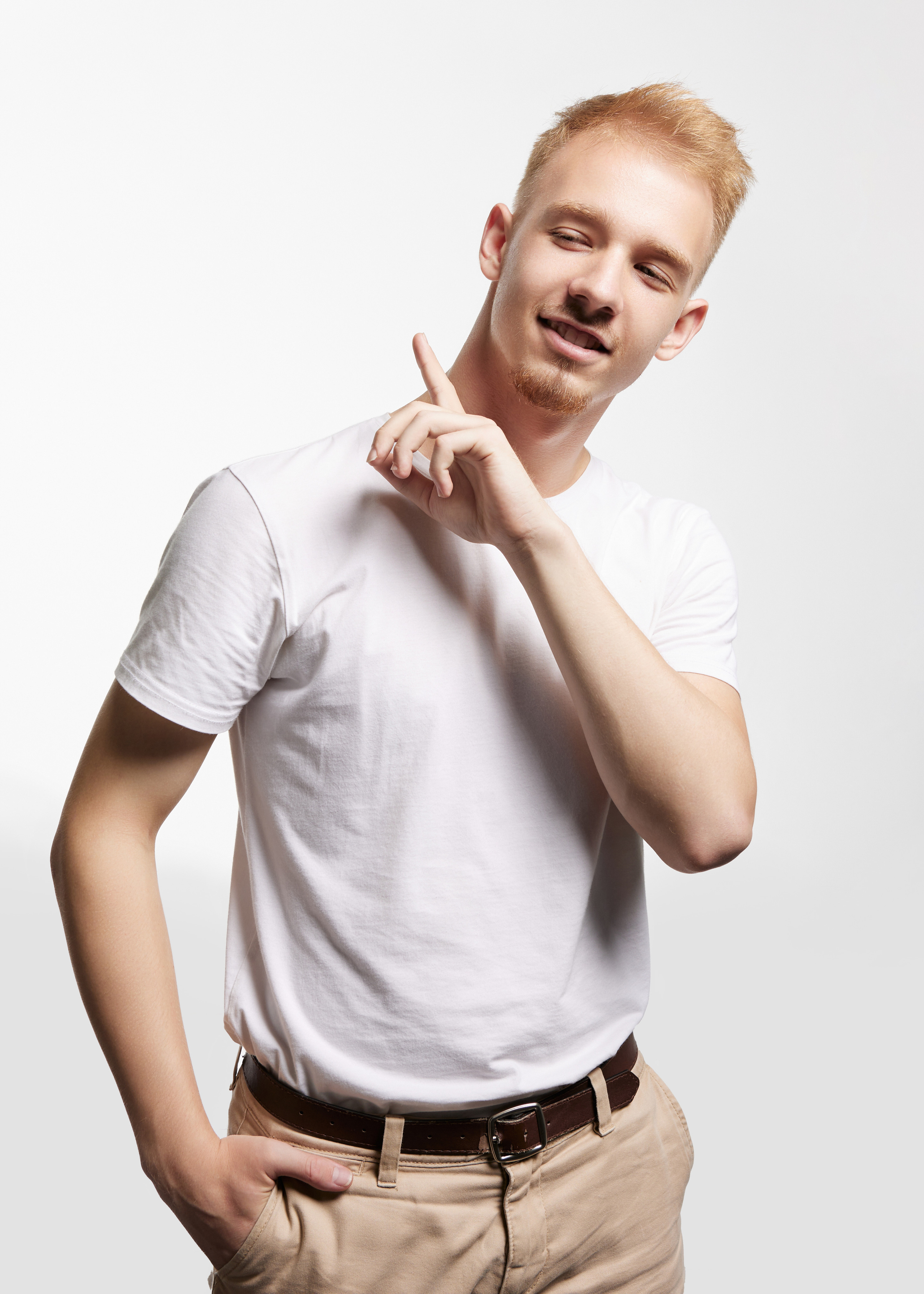 Мужской портрет в мягком свете