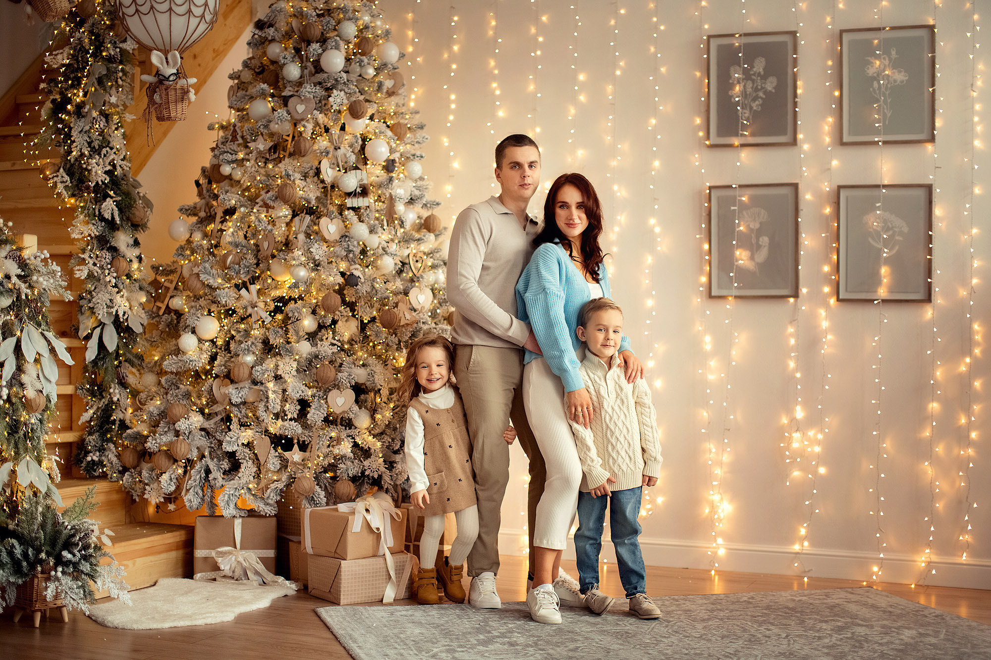 Новогодняя фотосессия с двумя непоседами. Tatyana Nadezhdina Family photographer