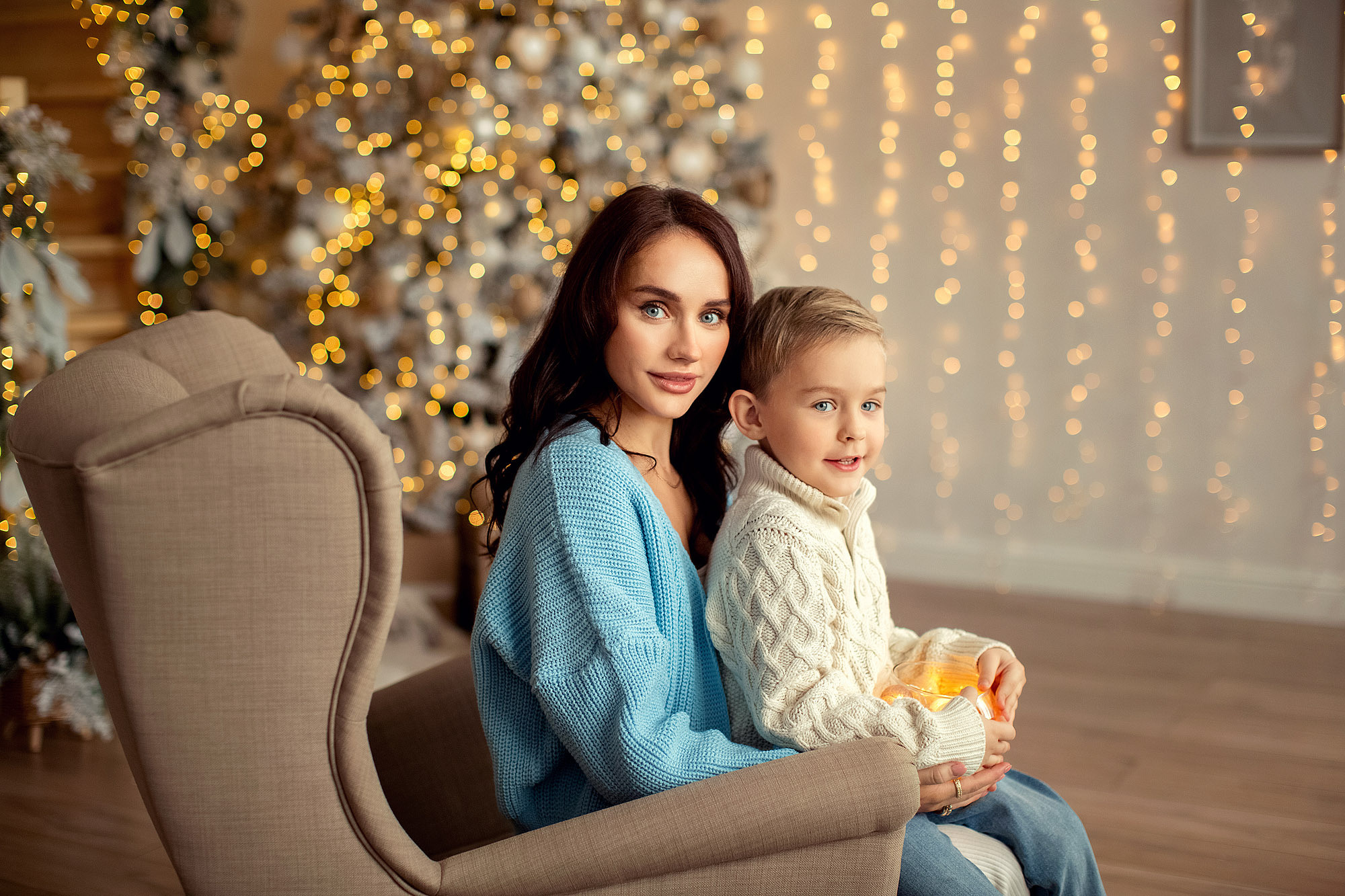 Новогодняя фотосессия с двумя непоседами. Tatyana Nadezhdina Family photographer