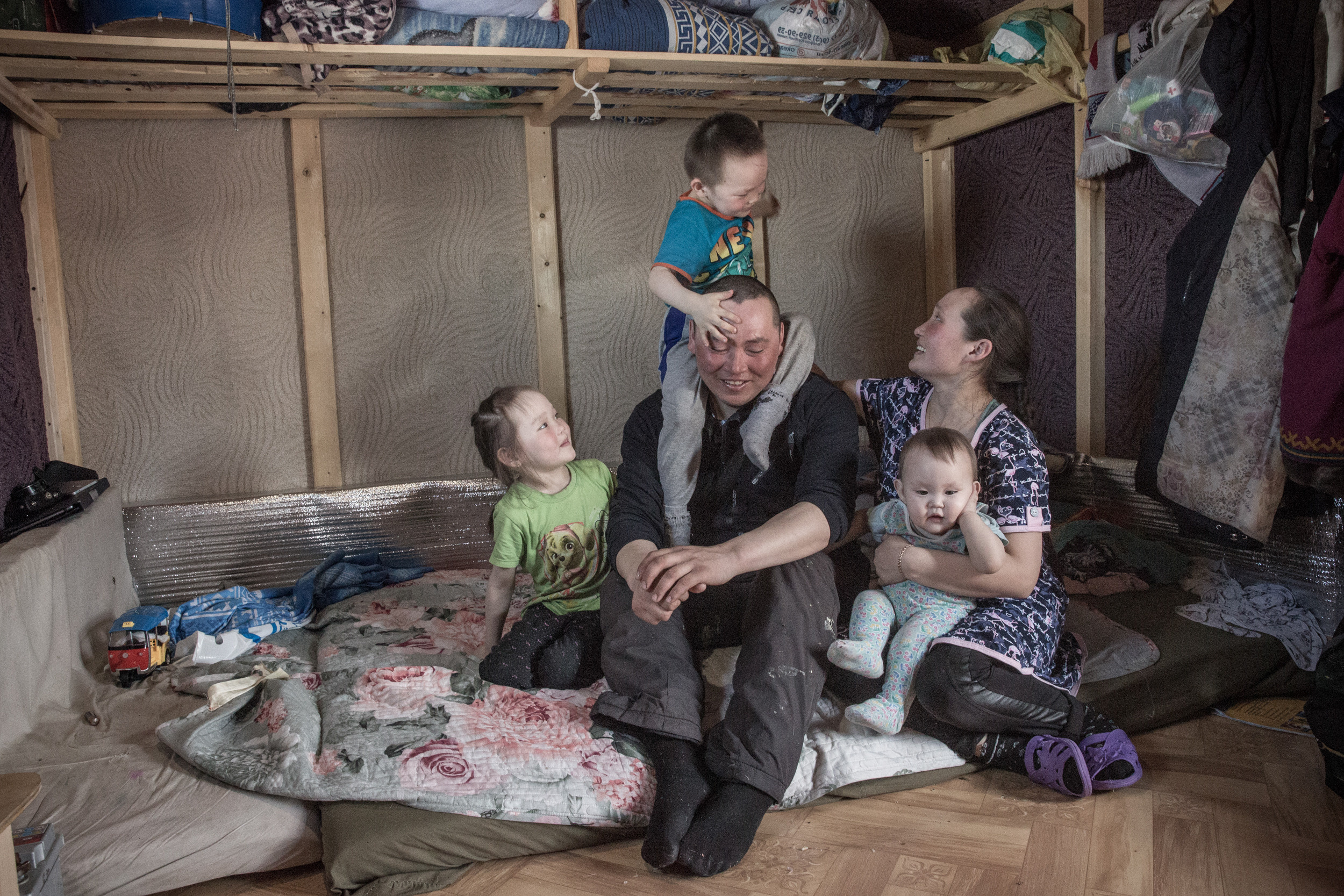 People of tundra. Yulia Nevskaya, documentary photographer and photojournalist