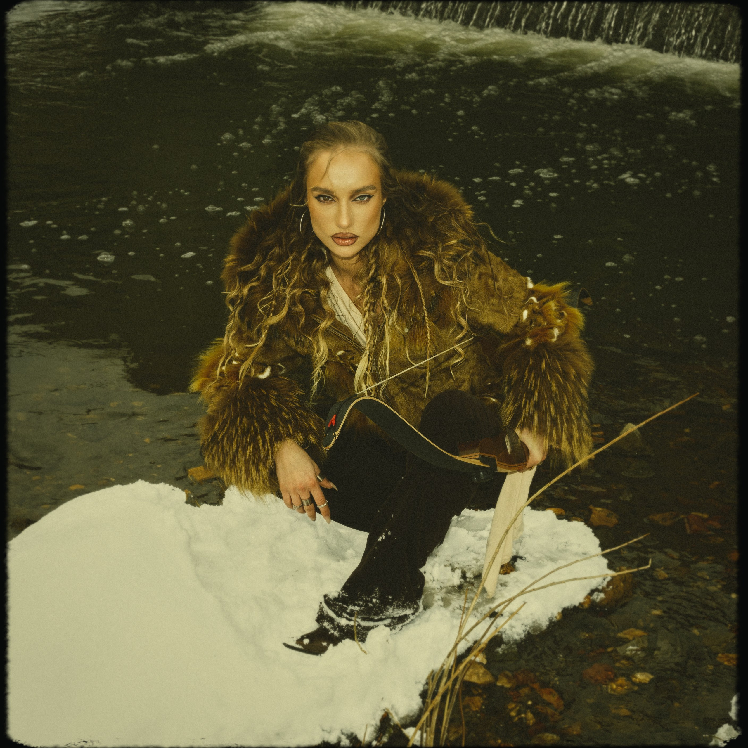 TUTSARKIS — Art Director | Stylist | Photographer