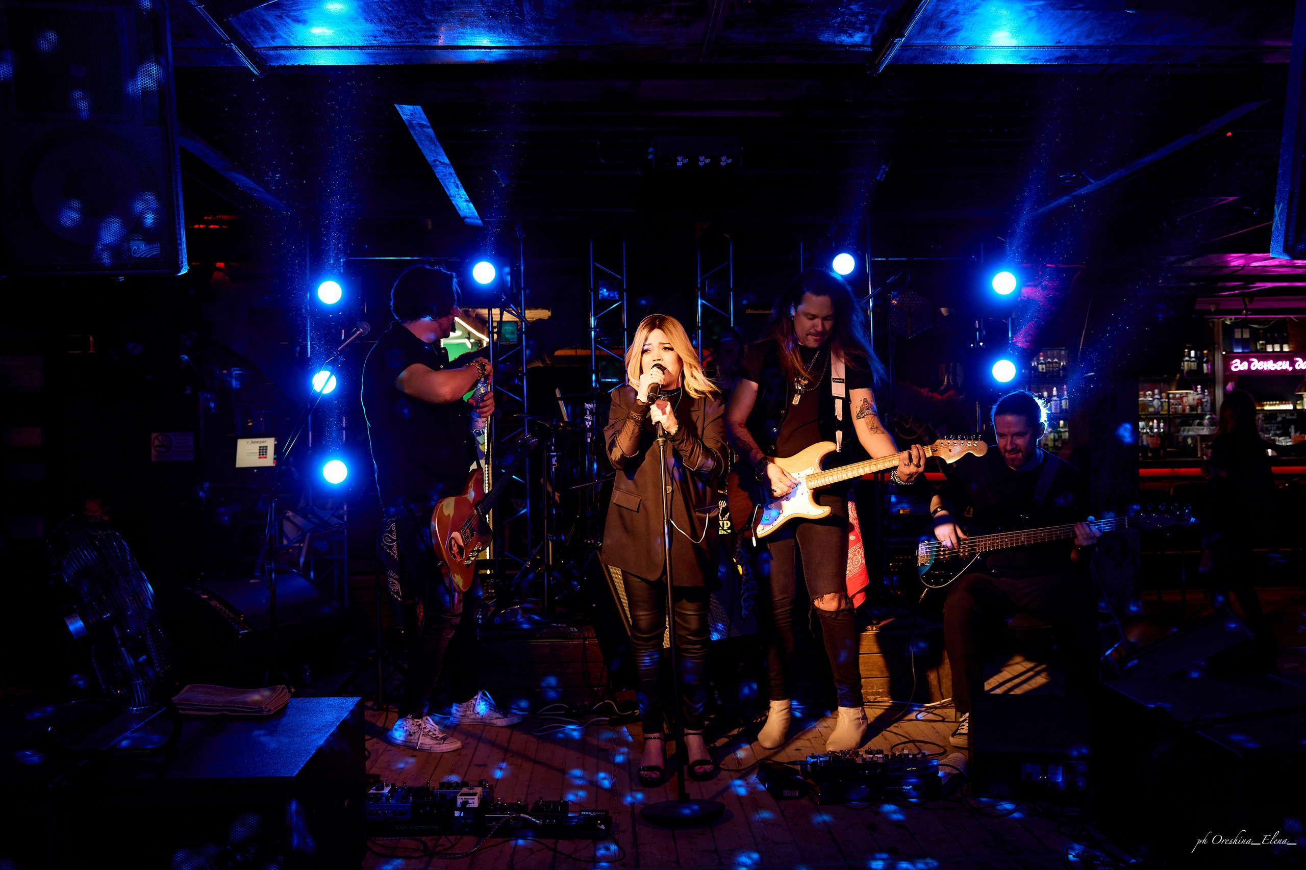 Поп рок группа @velvetgroup. Свадебный и семейный фотограф в Ульяновске Орешина Елена