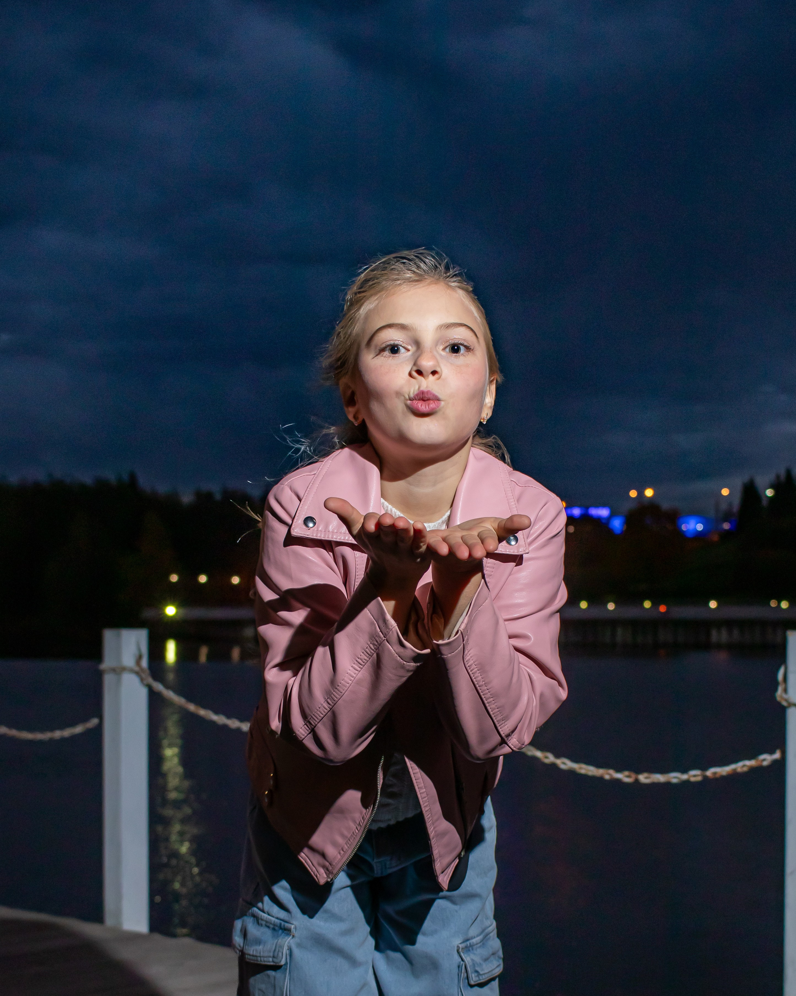 Детская фотосессия, фотосессия Павшинская пойма, Елена Карасёва фотограф, Москва, Красногорск, осенняя фотосессия, съёмка детей, портрет реб