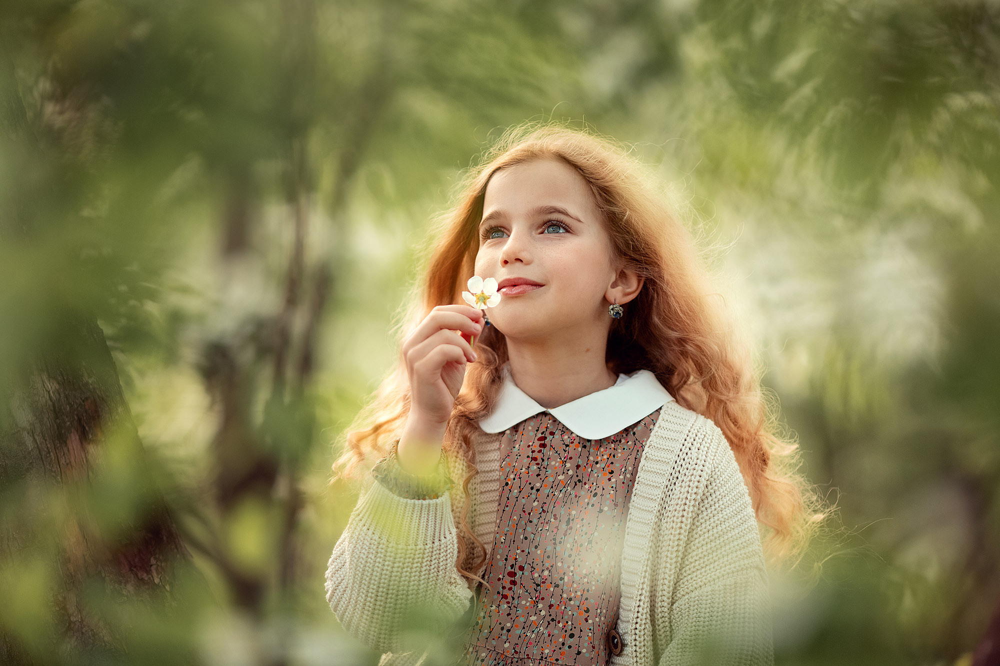 Фотосессия большой семьи в цветущем саду. Tatyana Nadezhdina Family photographer