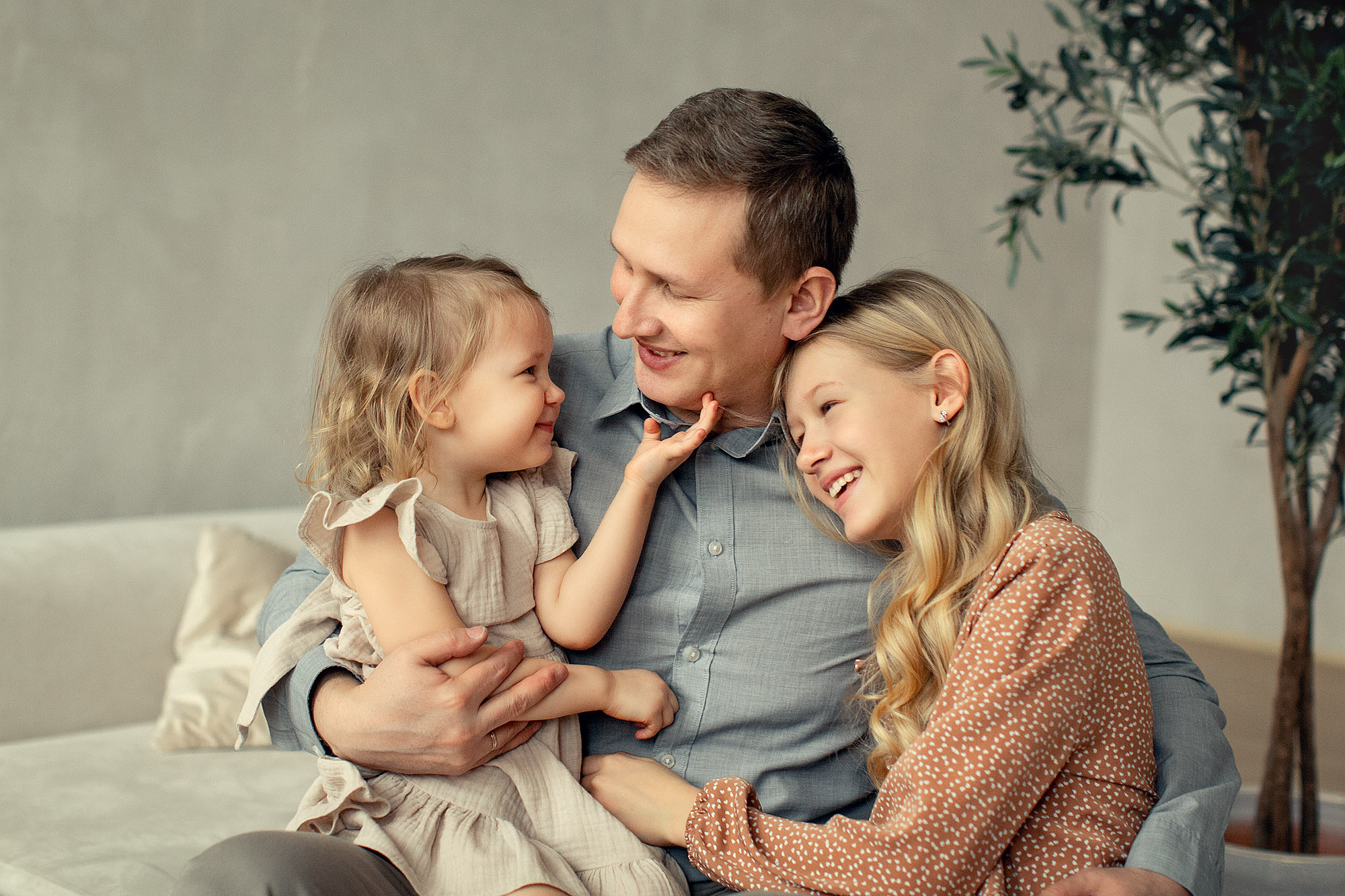 Фотосессия большой семьи в студии. Tatyana Nadezhdina Family photographer