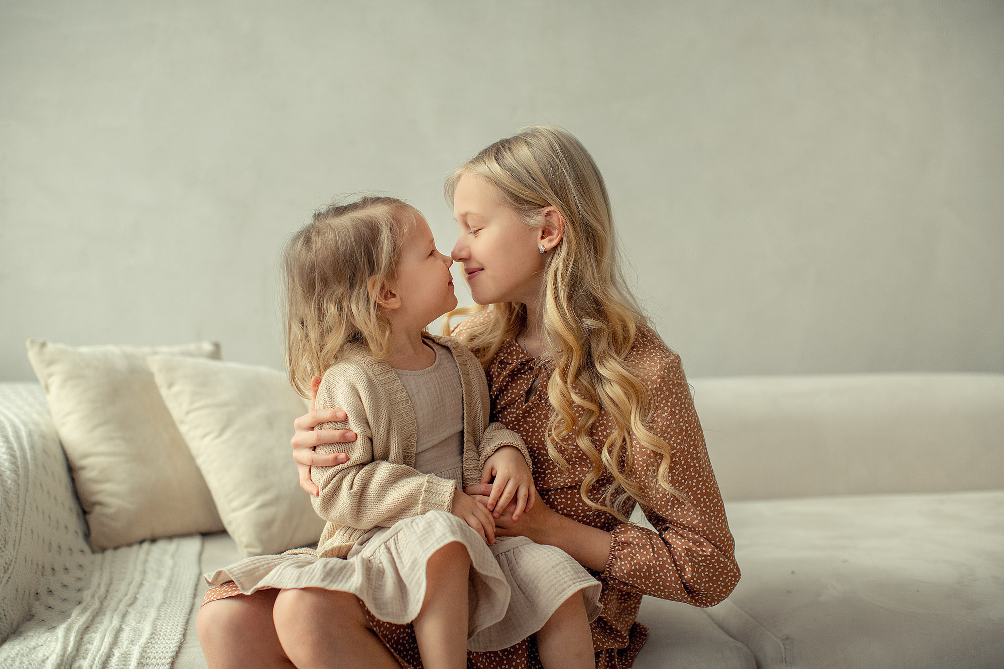 Фотосессия большой семьи в студии. Tatyana Nadezhdina Family photographer