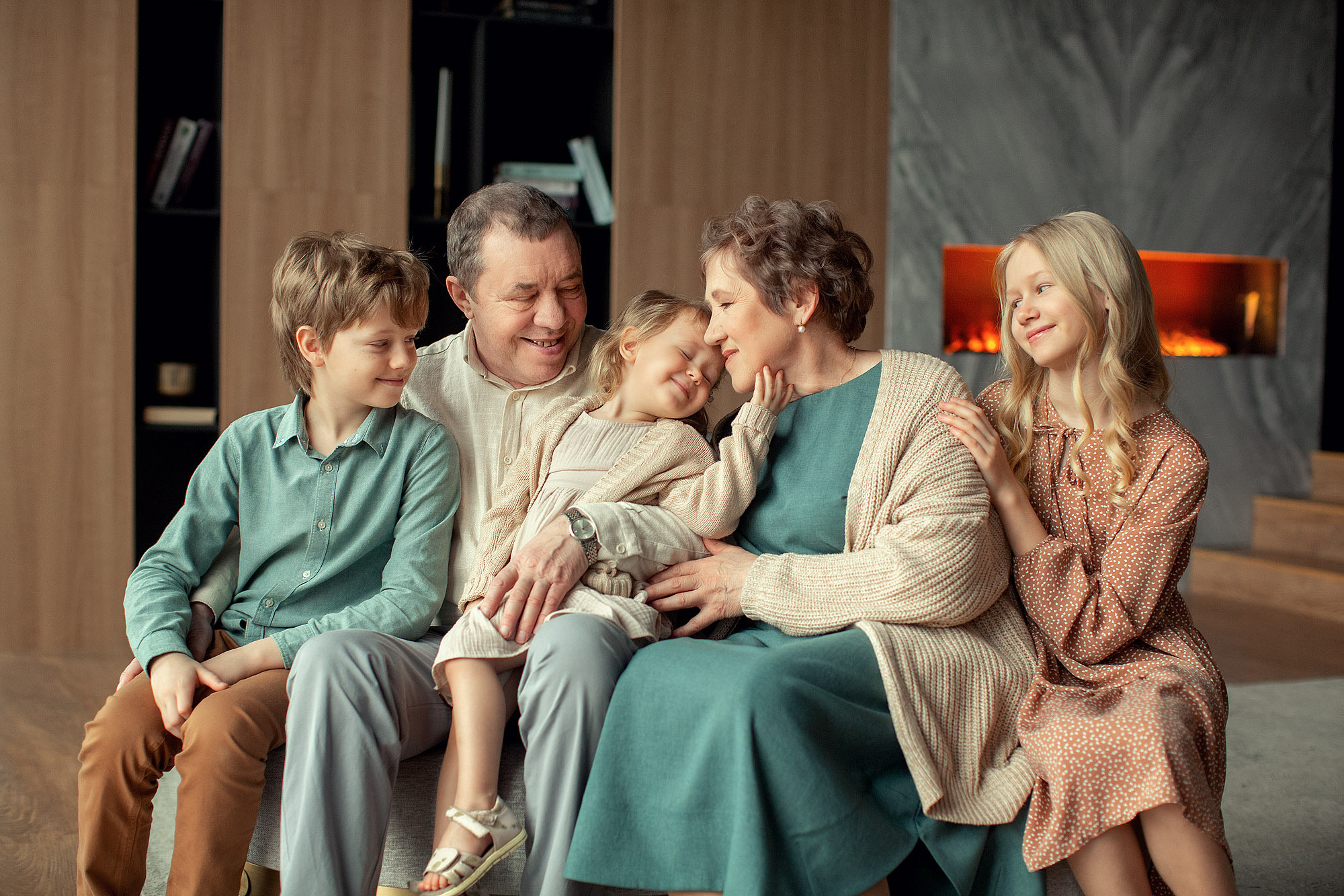 Фотосессия большой семьи в студии. Tatyana Nadezhdina Family photographer