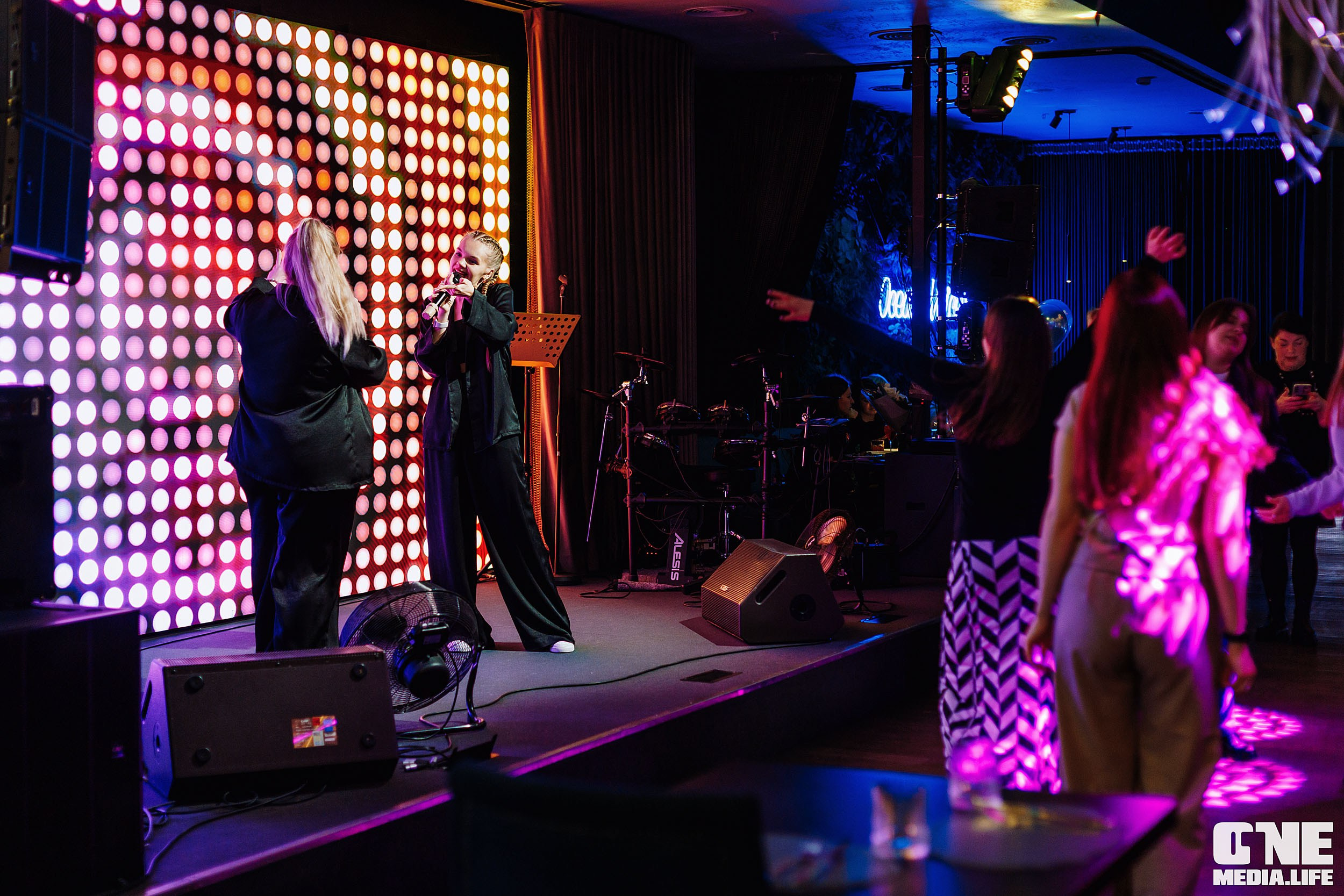 Фоторепортаж из ресторана Океан. One Media Life: фоторепортажи, фотоотчеты с мероприятий и заведений