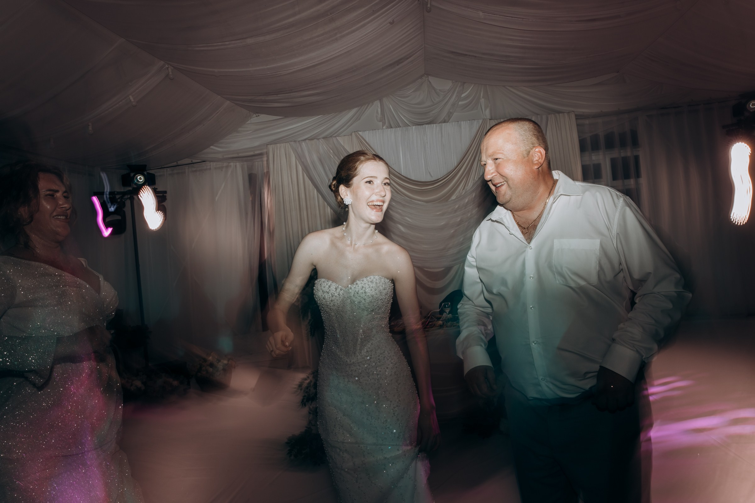 Ангелина и Андрей. Свадебная серия. Фотограф в Крыму — Федор зайцев. Свадебная, семейная и портретная съёмка. Фотографии для контента, для бизнеса. Корпоративная съёмка