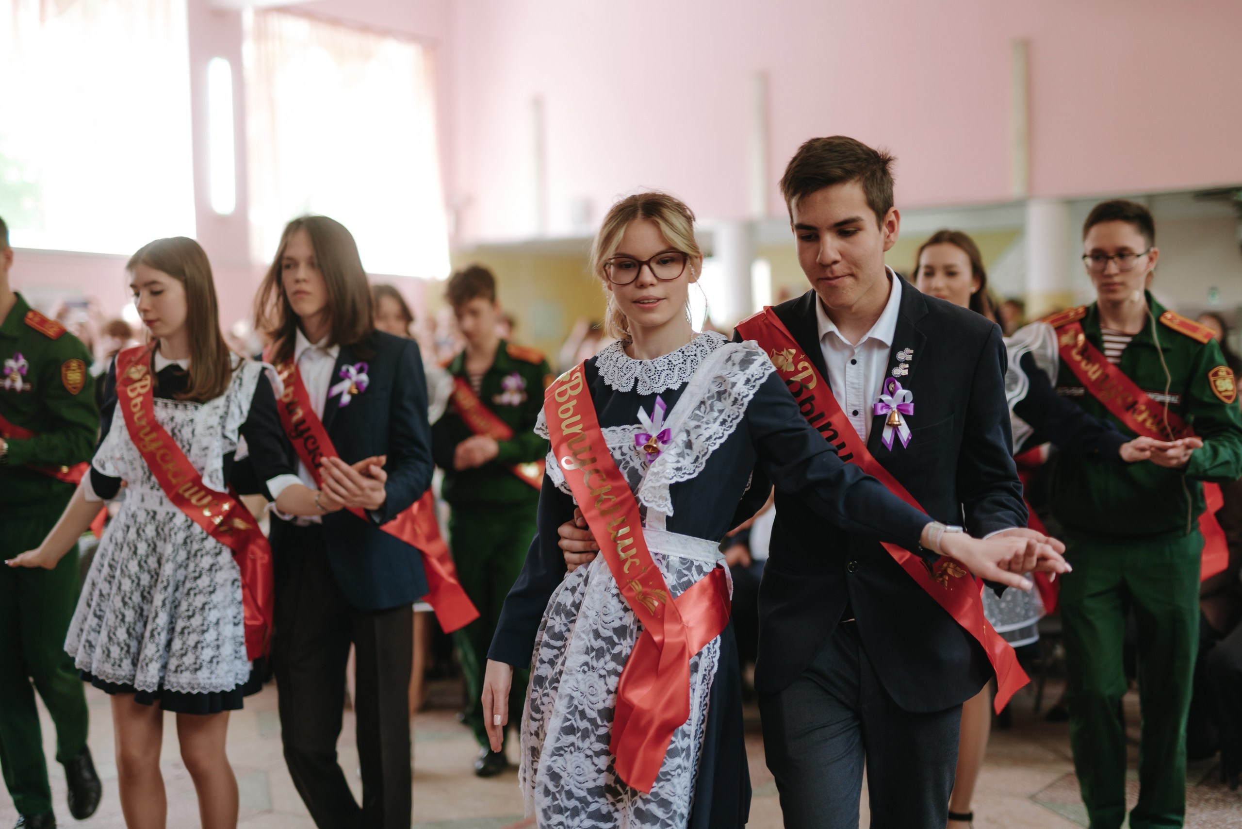 ФОТОСЪЕМКА ВЫПУСКНЫХ УФА, ФОТОГРАФ НА ПОСЛЕДНИЙ ЗВОНОК