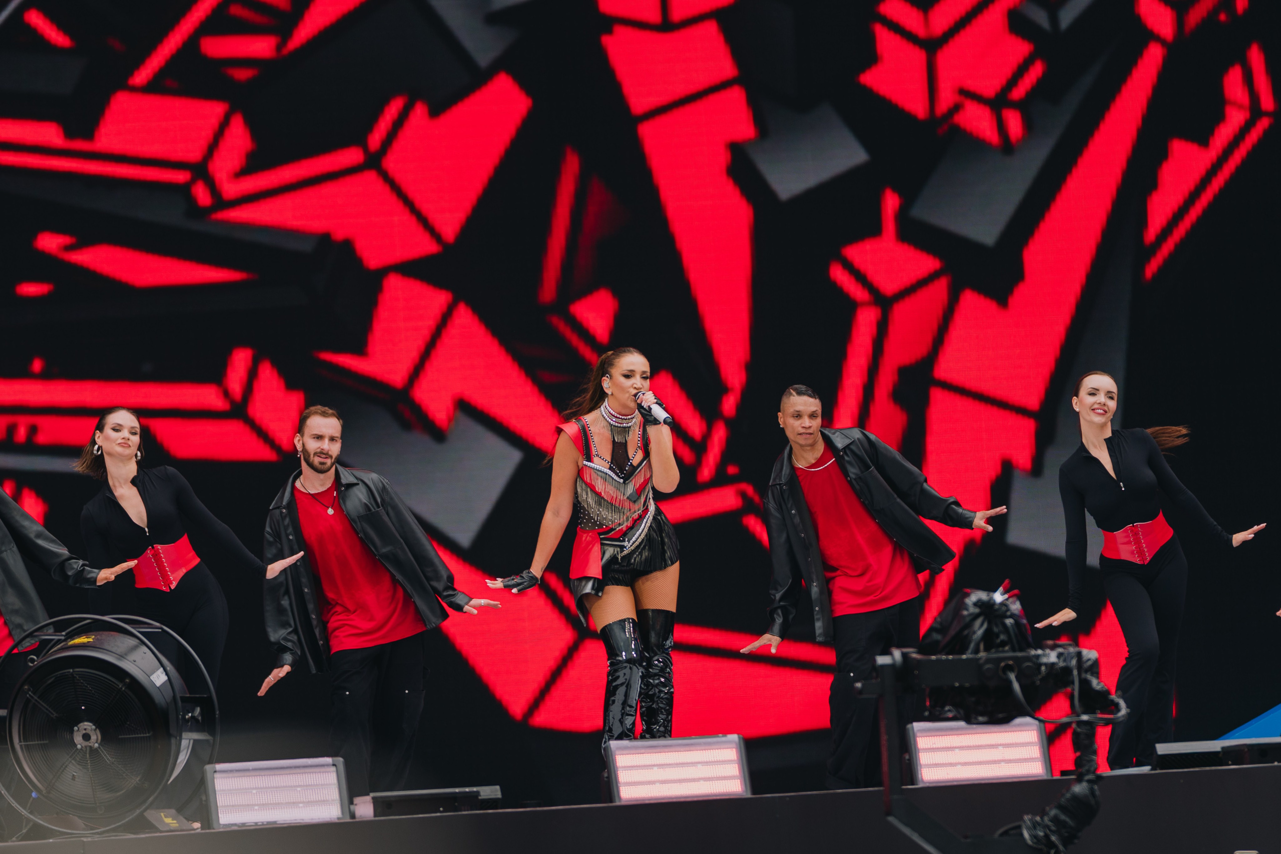 Фотограф на концерт и фестиваль. Репортажный фотограф в Москве Измалков Артем