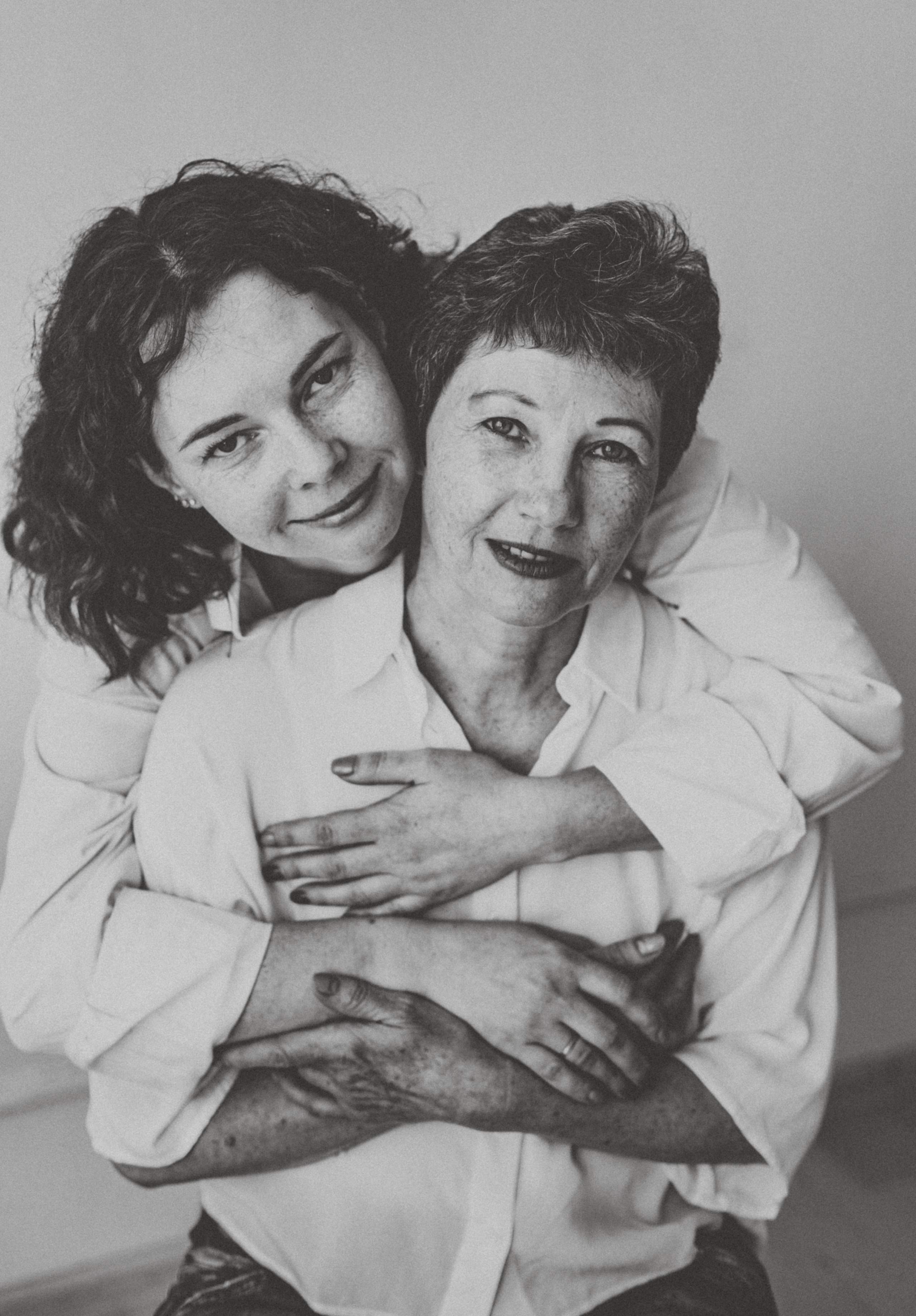 Мама. Детский и семейный фотограф, Newborn фотограф новорожденных г. Челябинск