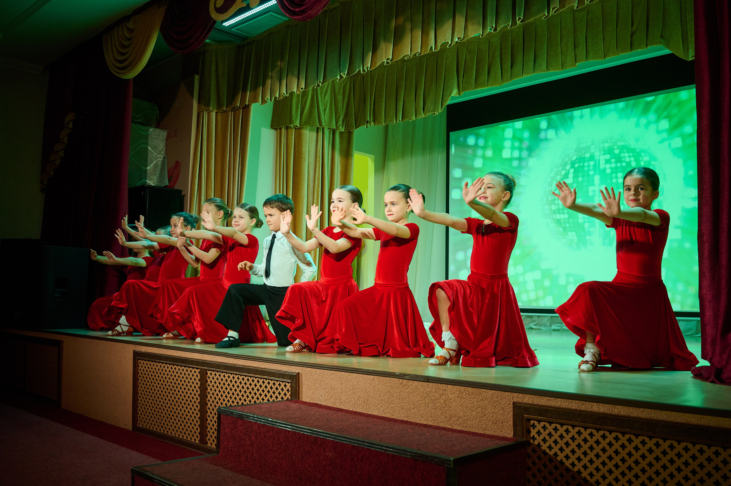 НГ ДК Виноградный. Жизнь курорта Кабардинка в фотографиях