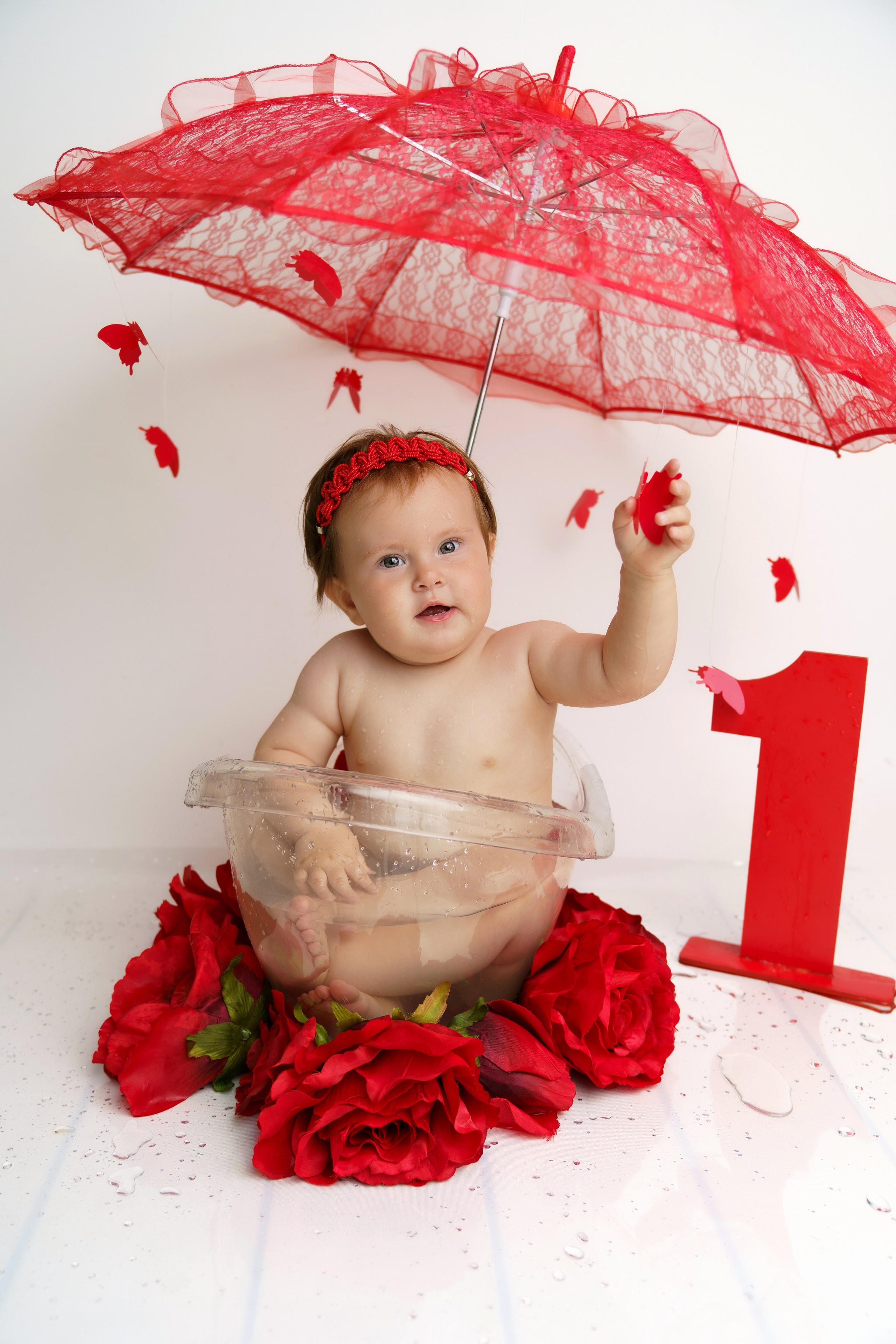 Фотосессия ГОДОВАСИЕ. Фотограф новорожденных, детей до года и беременных в Симферополе