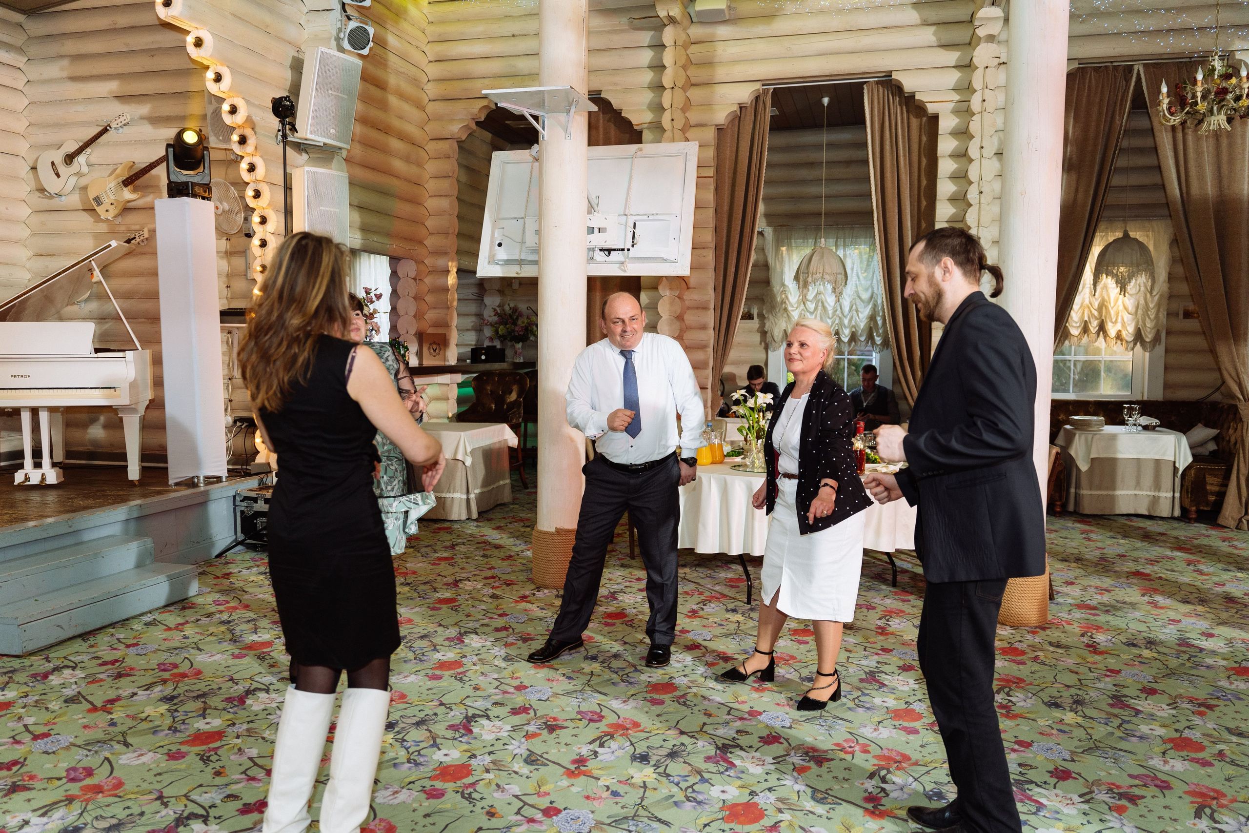 Свадьба Валентина и Дарьи в загородном клубе «Ближняя дача»