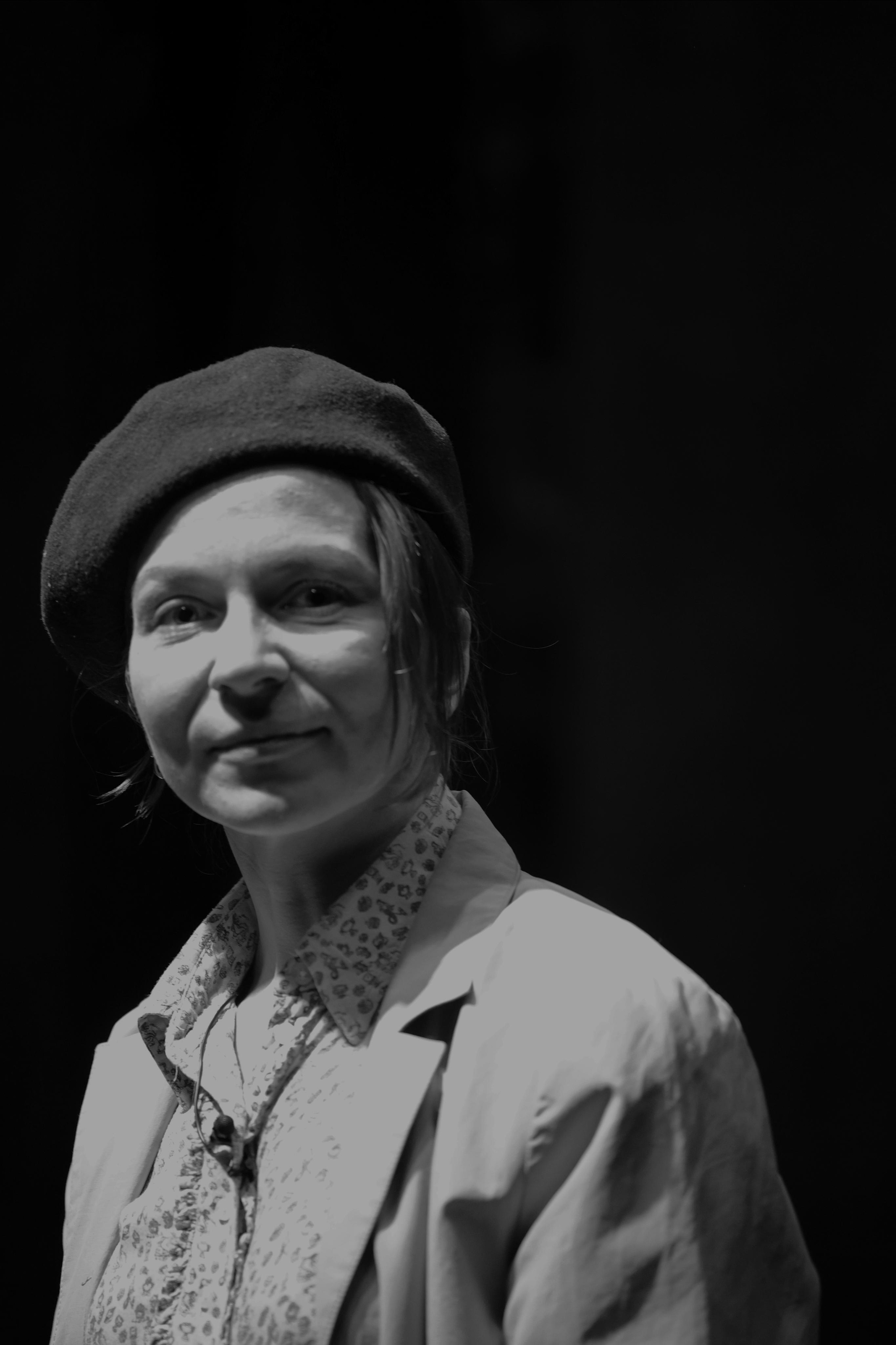 «ГДЕ ТЫ БЫЛ ТАК ДОЛГО, ЧУВАК?». Театр «Пространство ВНУТРИ». Москва, улицы, театр и артисты, друзья и мир фото Владимир Кашицин