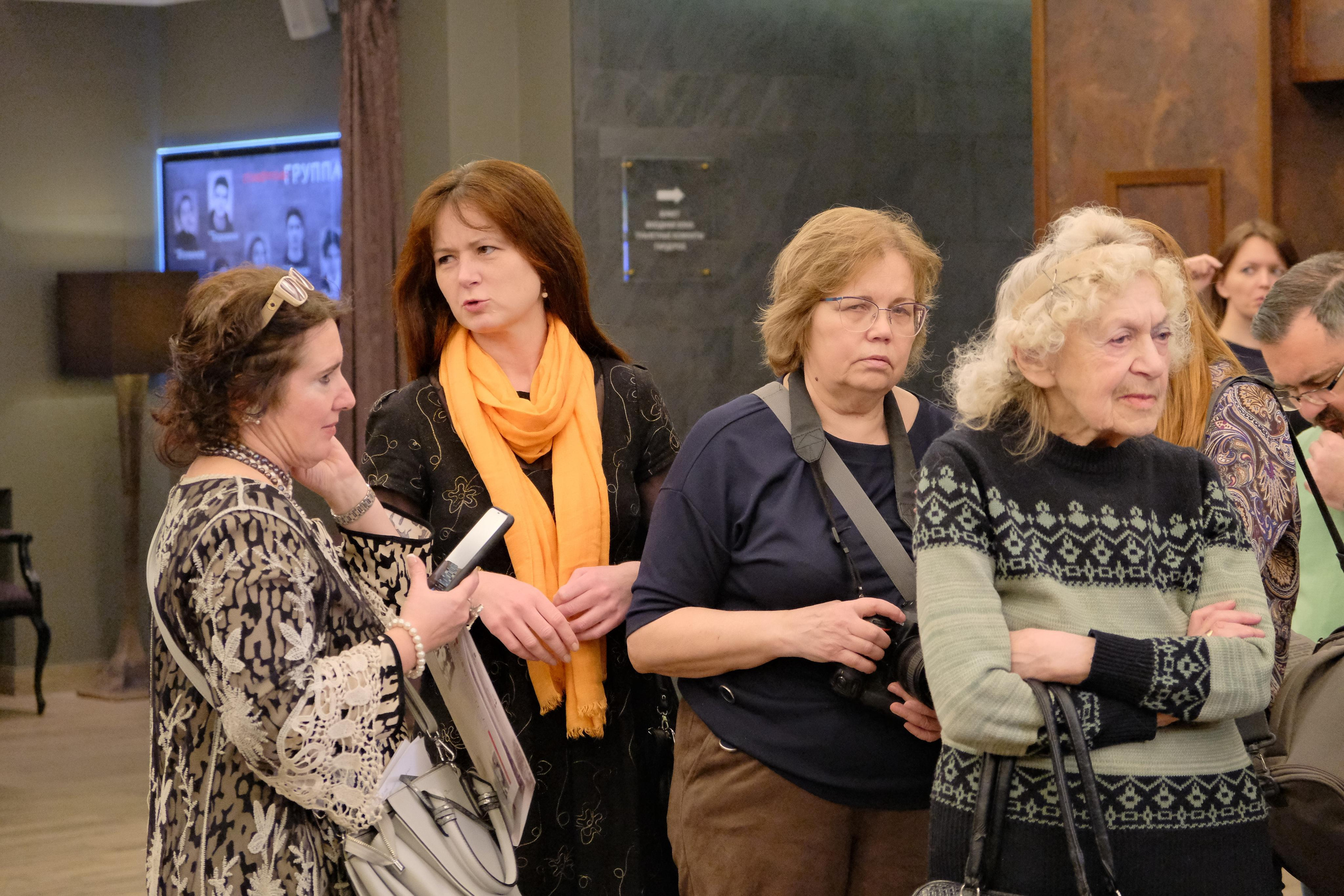 «ФЕЛЛИНИ. 8 ½» Театр Вахтангова, Новая сцена. Москва, улицы, театр и артисты, друзья и мир фото Владимир Кашицин