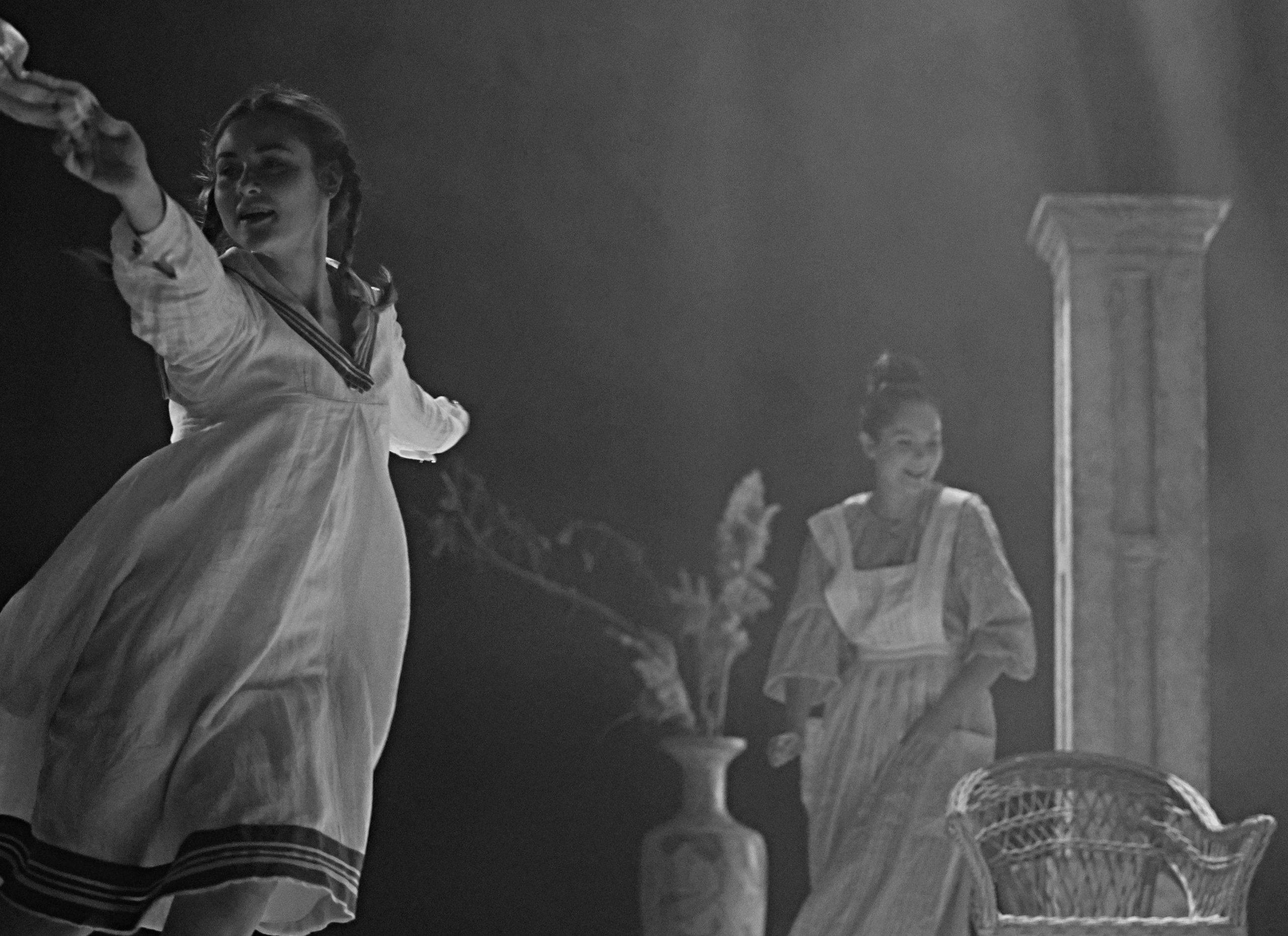 «МЕСЯЦ В ДЕРЕВНЕ». Московский Театр Луны. Москва, улицы, театр и артисты, друзья и мир фото Владимир Кашицин