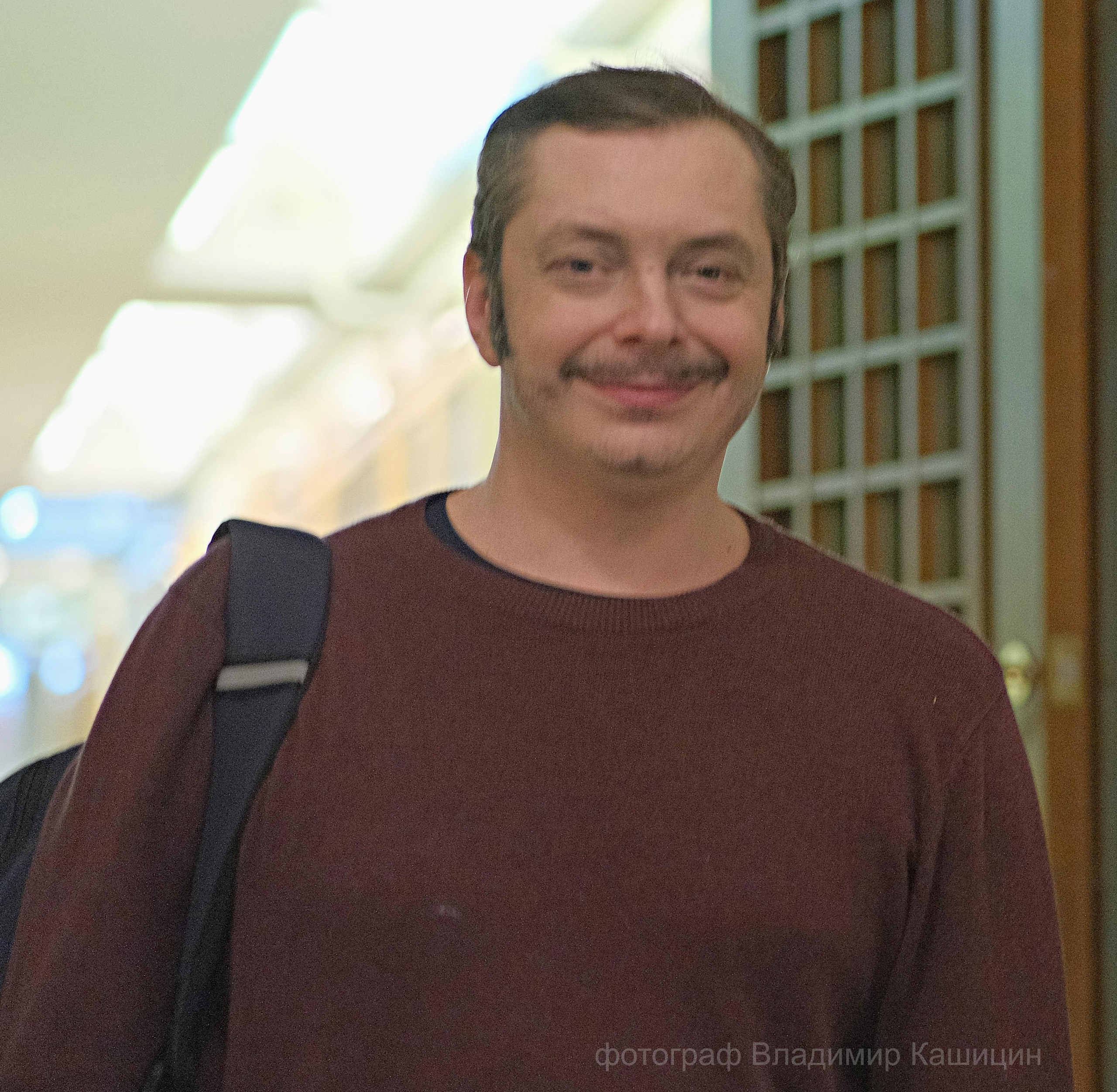 «XX ВЕК. БАЛ». МХТ имени А. П. Чехова. Москва, улицы, театр и артисты, друзья и мир фото Владимир Кашицин