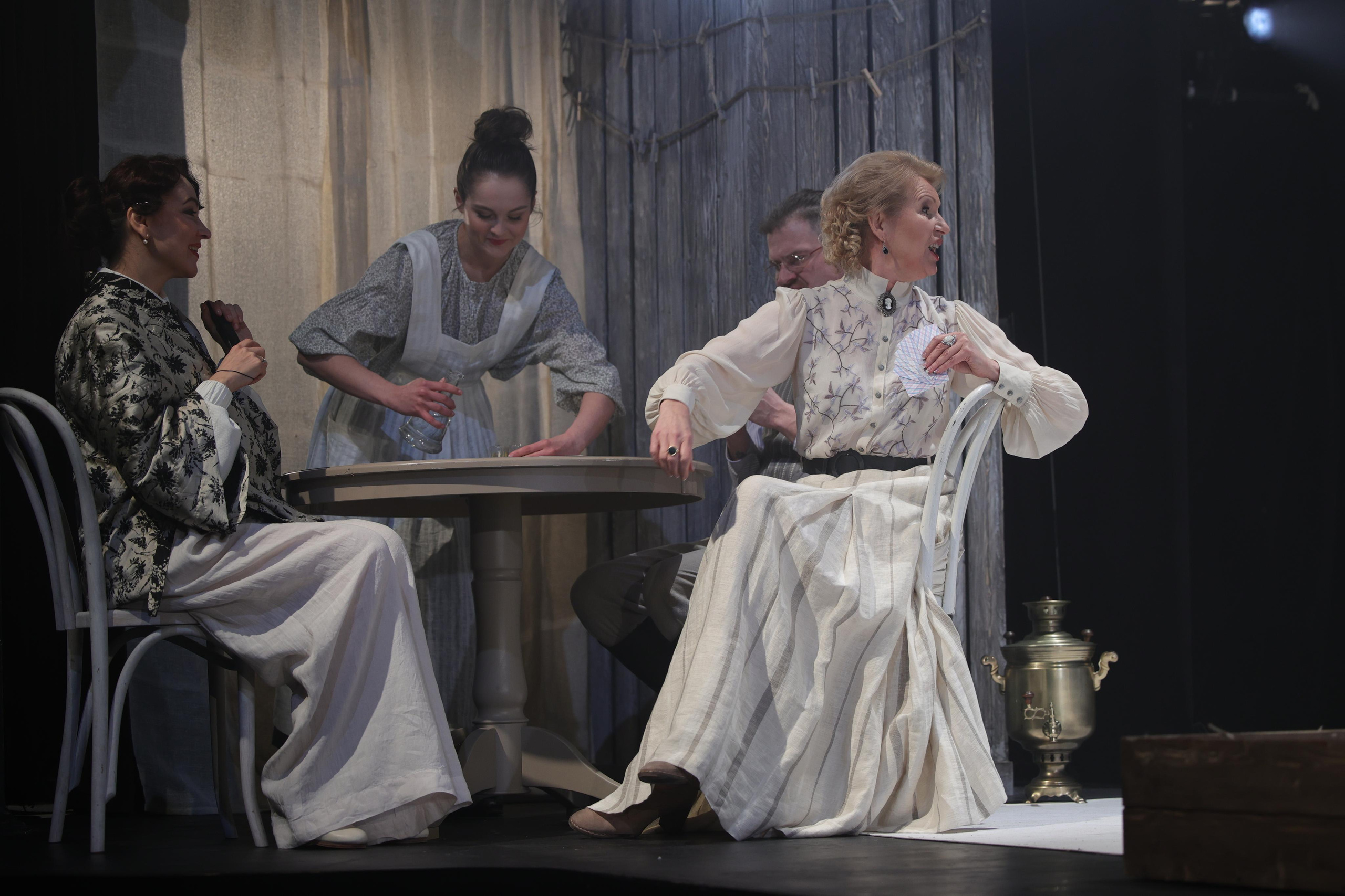 «МЕСЯЦ В ДЕРЕВНЕ». Московский Театр Луны. Москва, улицы, театр и артисты, друзья и мир фото Владимир Кашицин