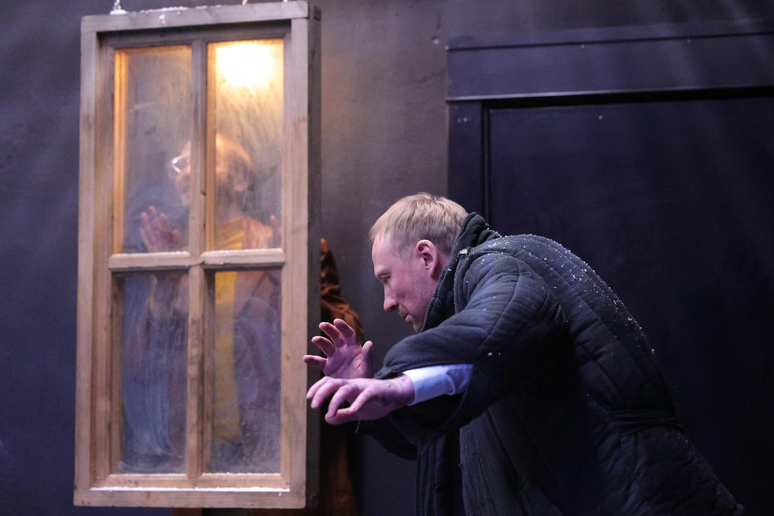 «ГДЕ ТЫ БЫЛ ТАК ДОЛГО, ЧУВАК?». Театр «Пространство ВНУТРИ». Москва, улицы, театр и артисты, друзья и мир фото Владимир Кашицин