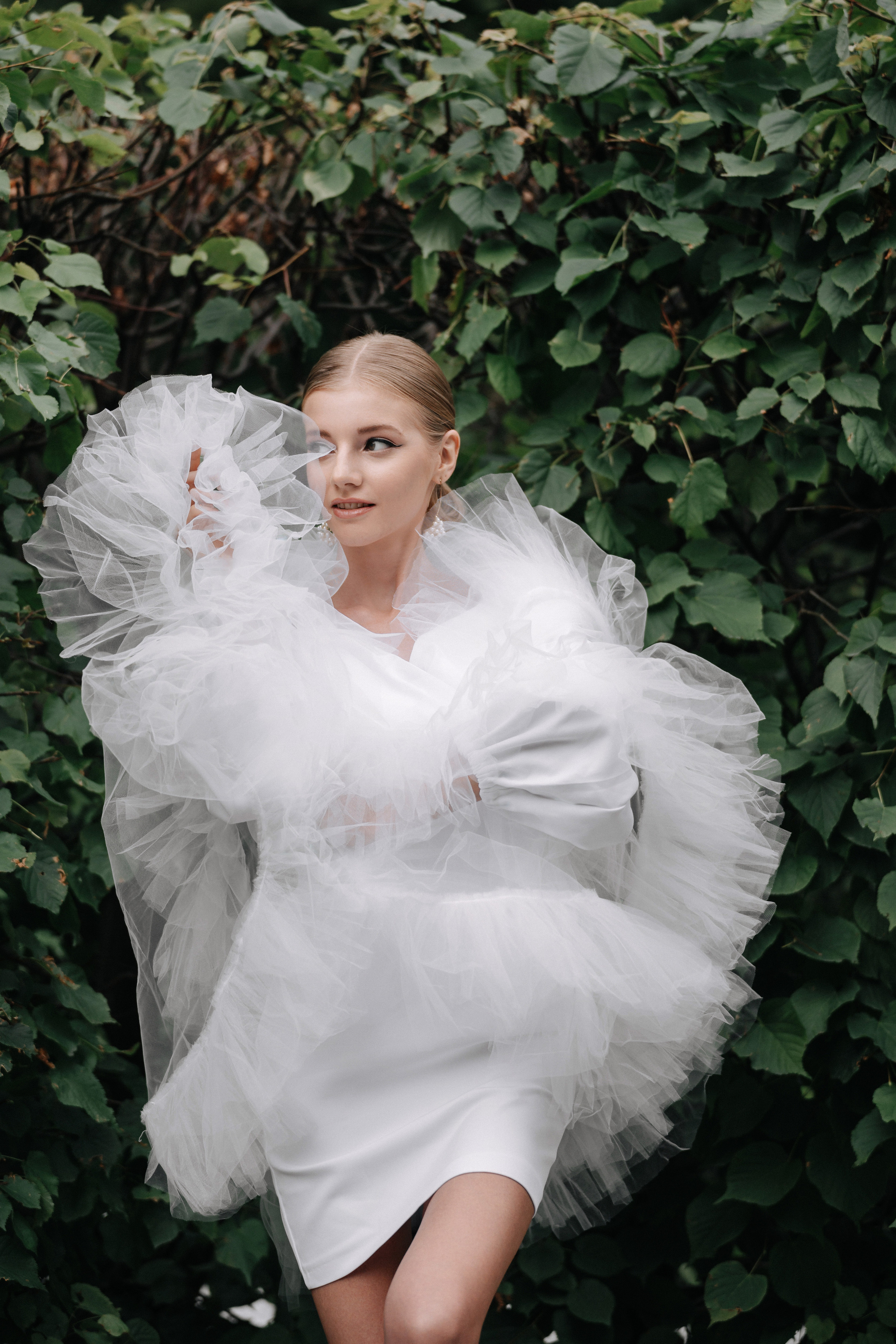 Свадебная фотосессия в лабиринте на ВДНХ