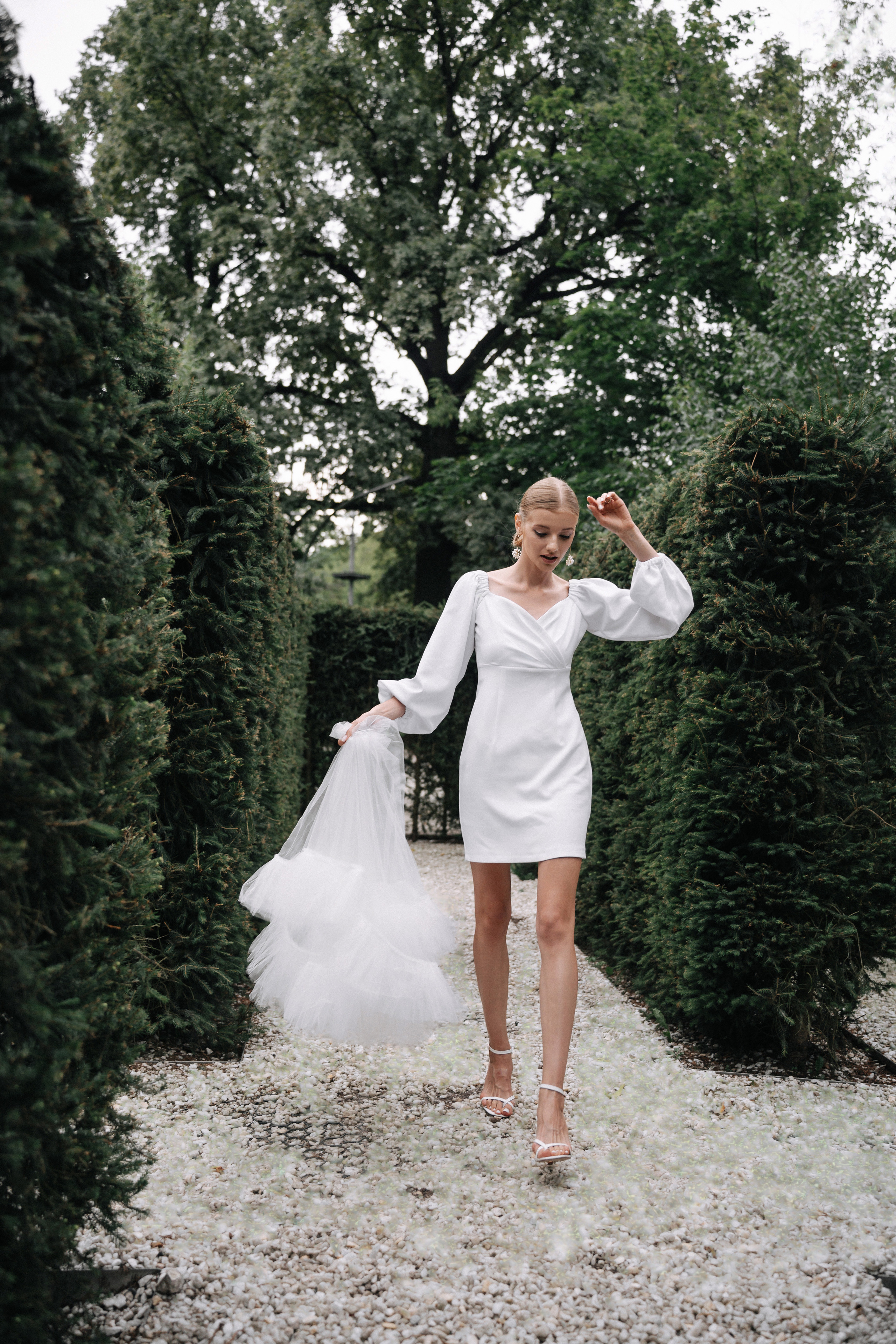 Свадебная фотосессия в лабиринте на ВДНХ