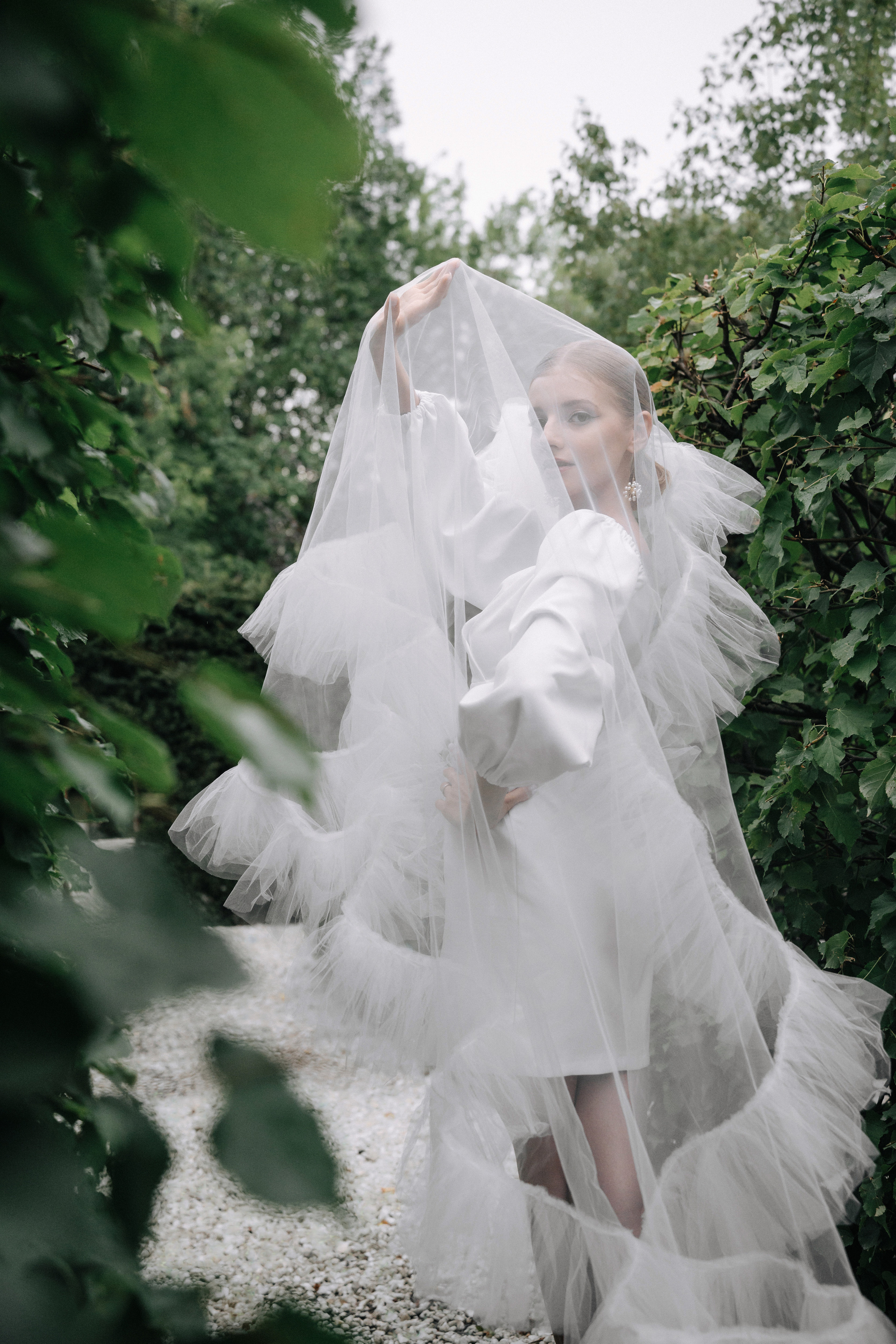 Свадебная фотосессия в лабиринте на ВДНХ