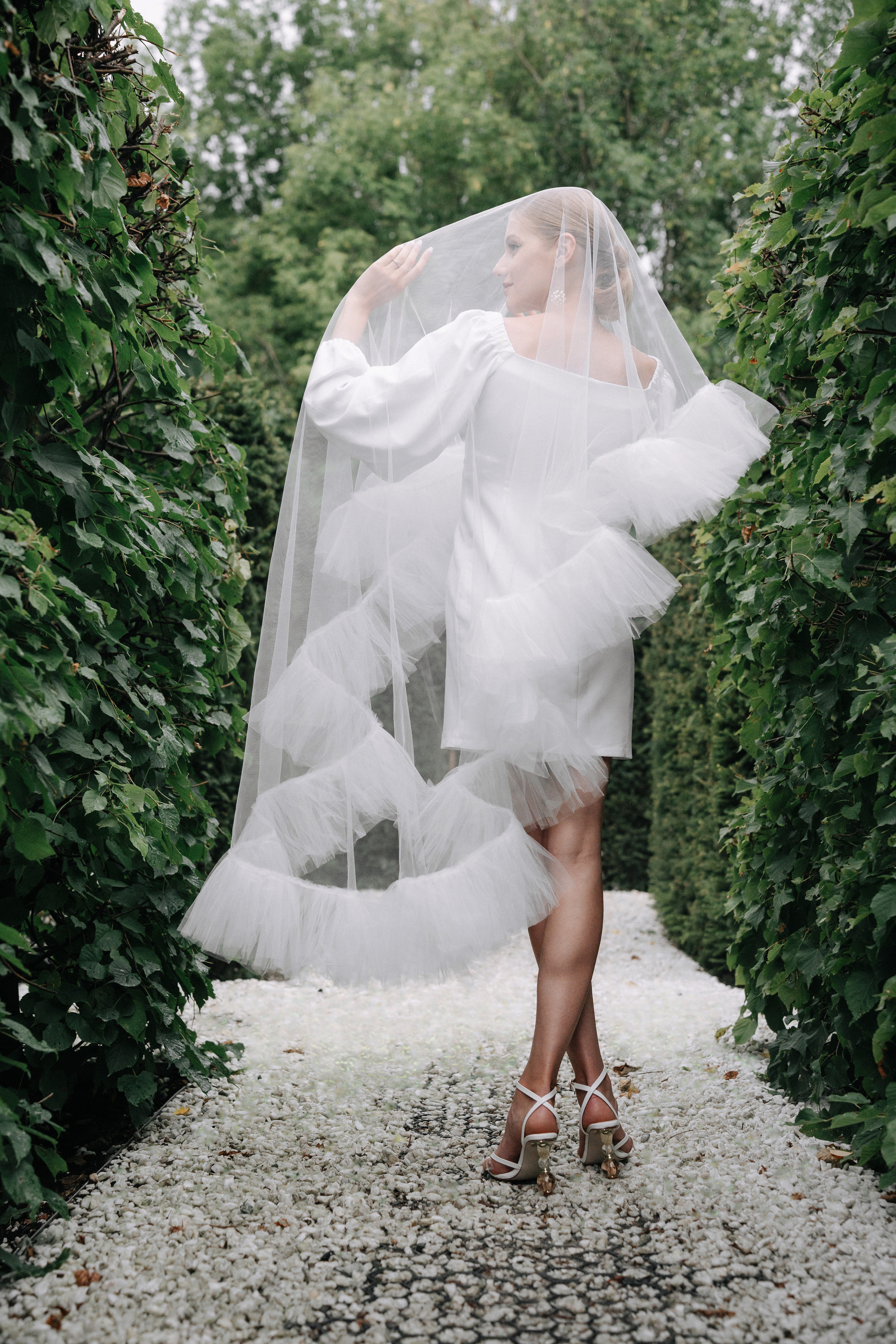 Свадебная фотосессия в лабиринте на ВДНХ