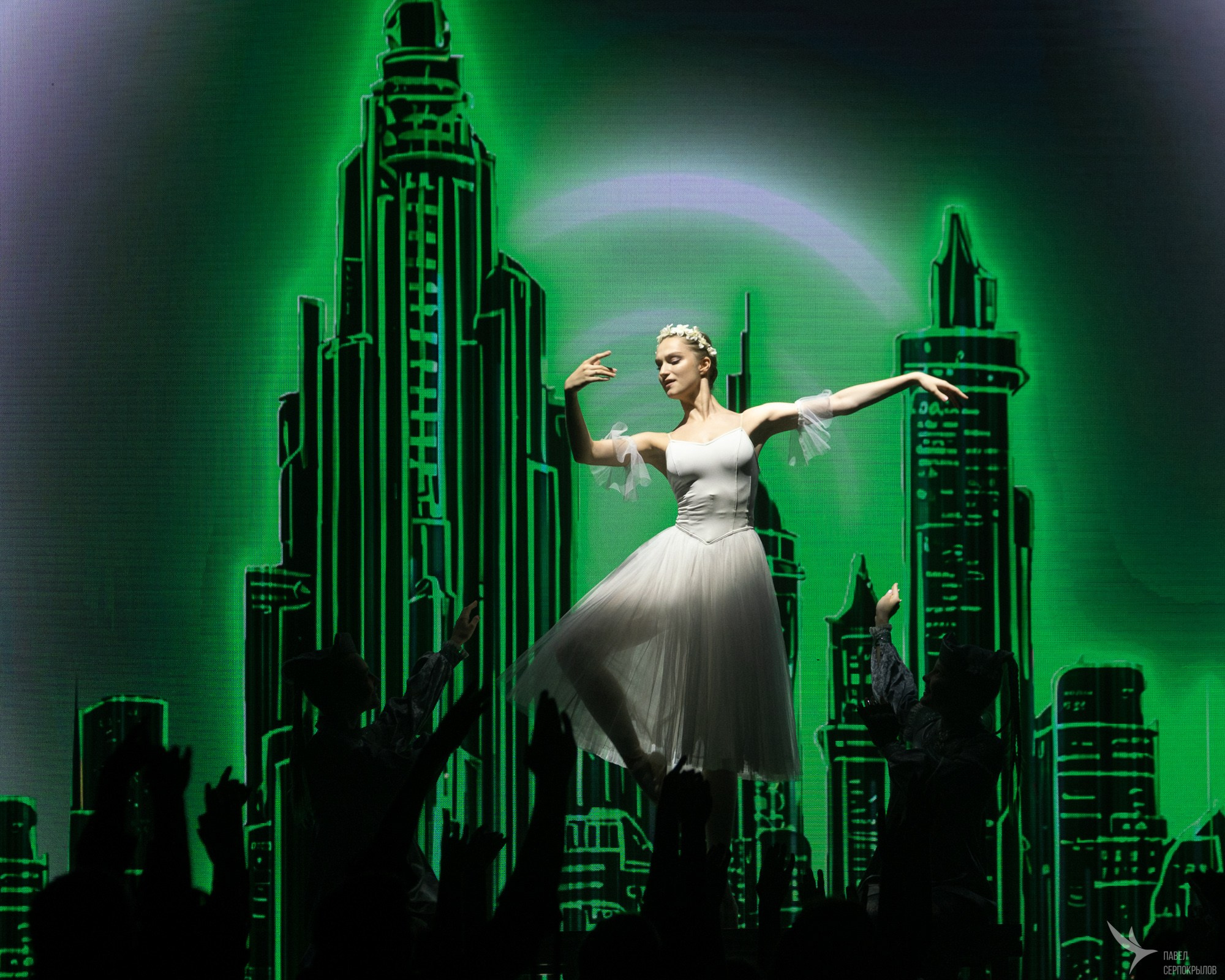 Юбилейный концерт студии эстрадного танца «Изумрудный город». Репортажный фотограф в Казани Павел Серпокрылов